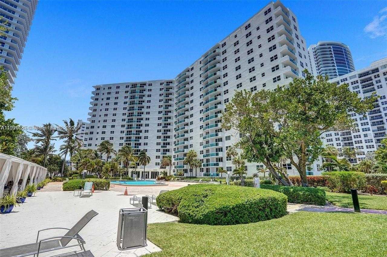 Small Image of 3001 SOUTH OCEAN DR #321, Hollywood Number 6