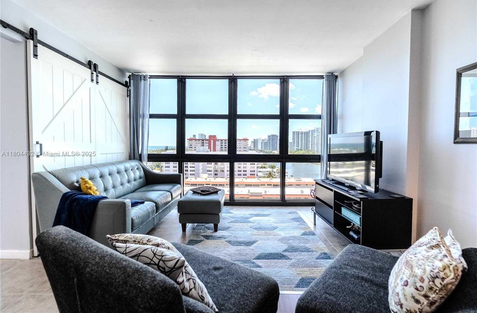 Small Image of 2017 SOUTH OCEAN DR #1404, Hallandale Beach Number 11