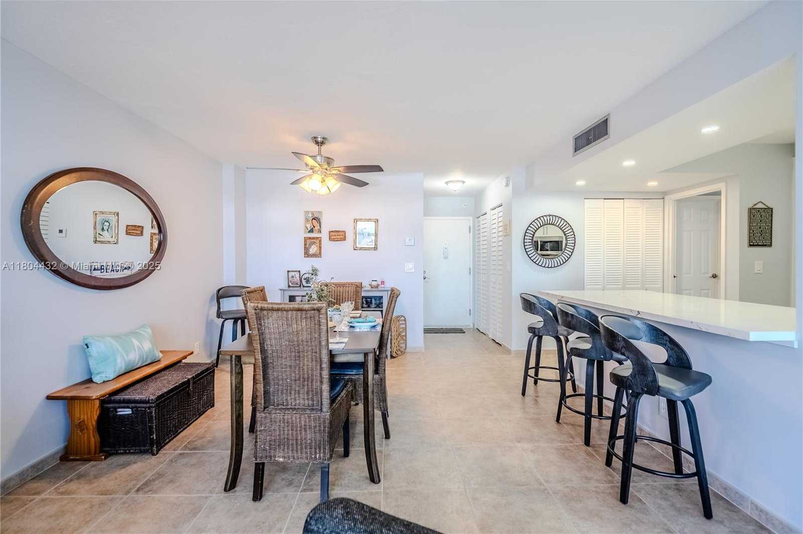 Small Image of 2017 SOUTH OCEAN DR #1404, Hallandale Beach Number 13
