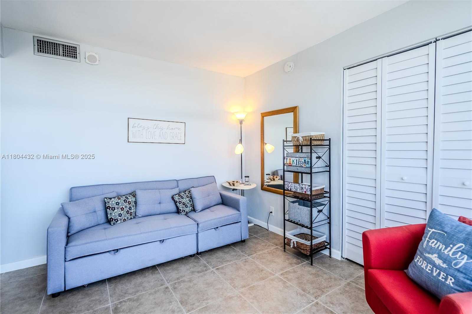 Small Image of 2017 SOUTH OCEAN DR #1404, Hallandale Beach Number 22