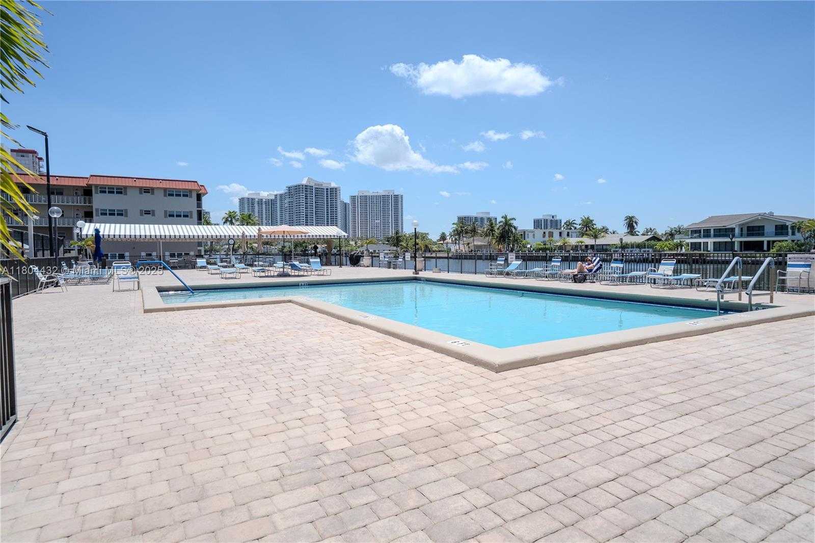 Small Image of 2017 SOUTH OCEAN DR #1404, Hallandale Beach Number 37
