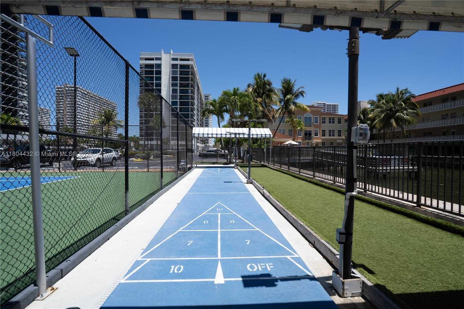 Small Image of 2017 SOUTH OCEAN DR #1404, Hallandale Beach Number 40