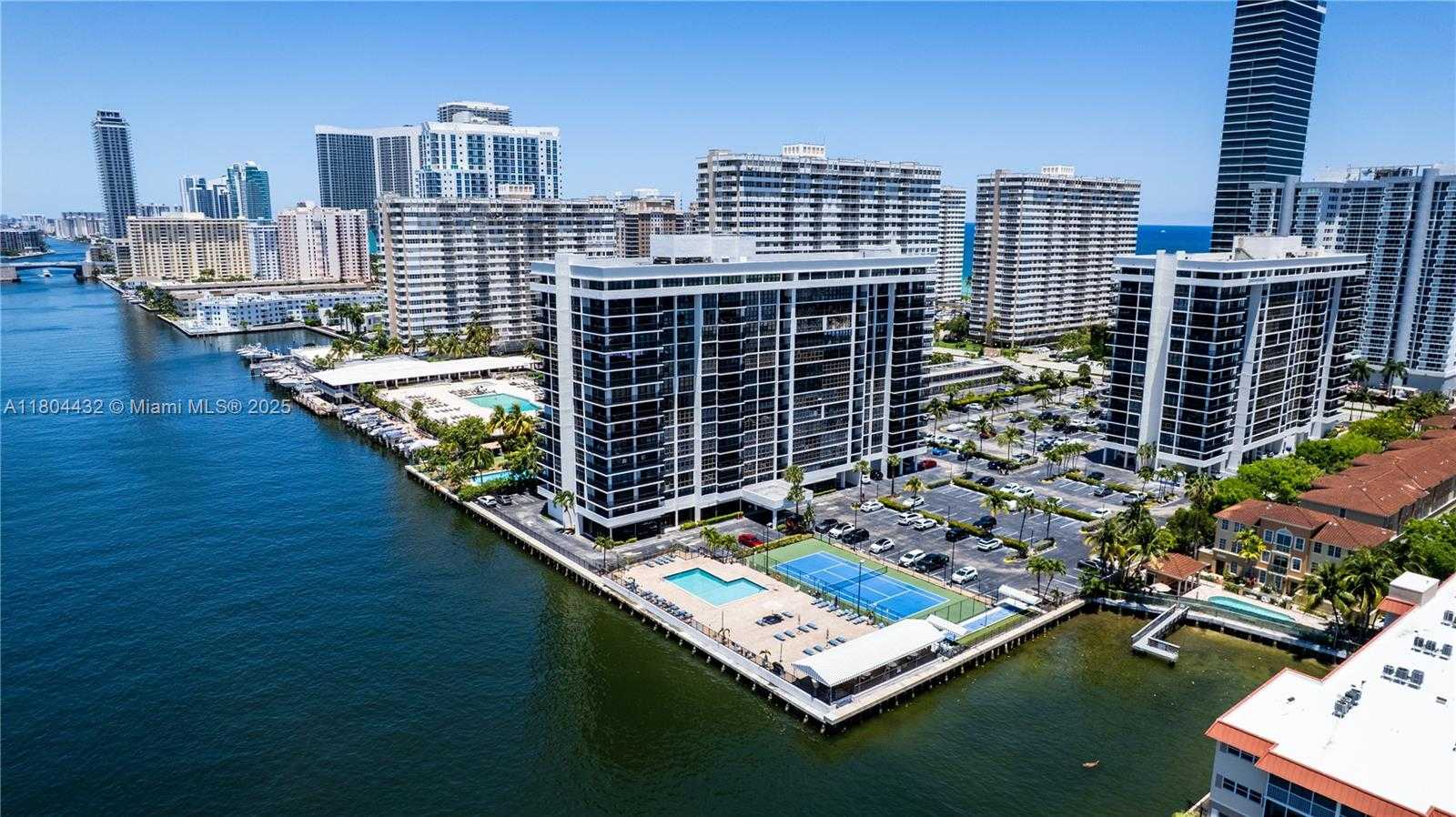 Small Image of 2017 SOUTH OCEAN DR #1404, Hallandale Beach Number 45