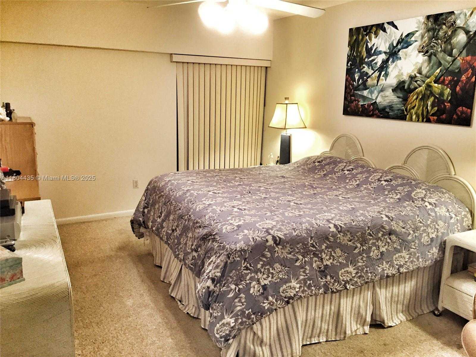 Small Image of 575 CRANDON BLVD #808, Key Biscayne Number 7