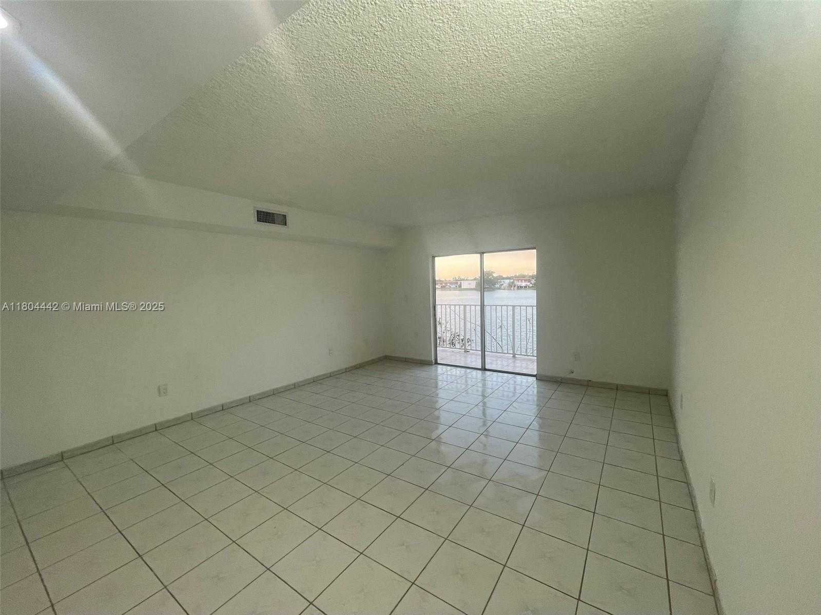 Small Image of 310 NORTH WEST 107TH AVE #208, Miami Number 10