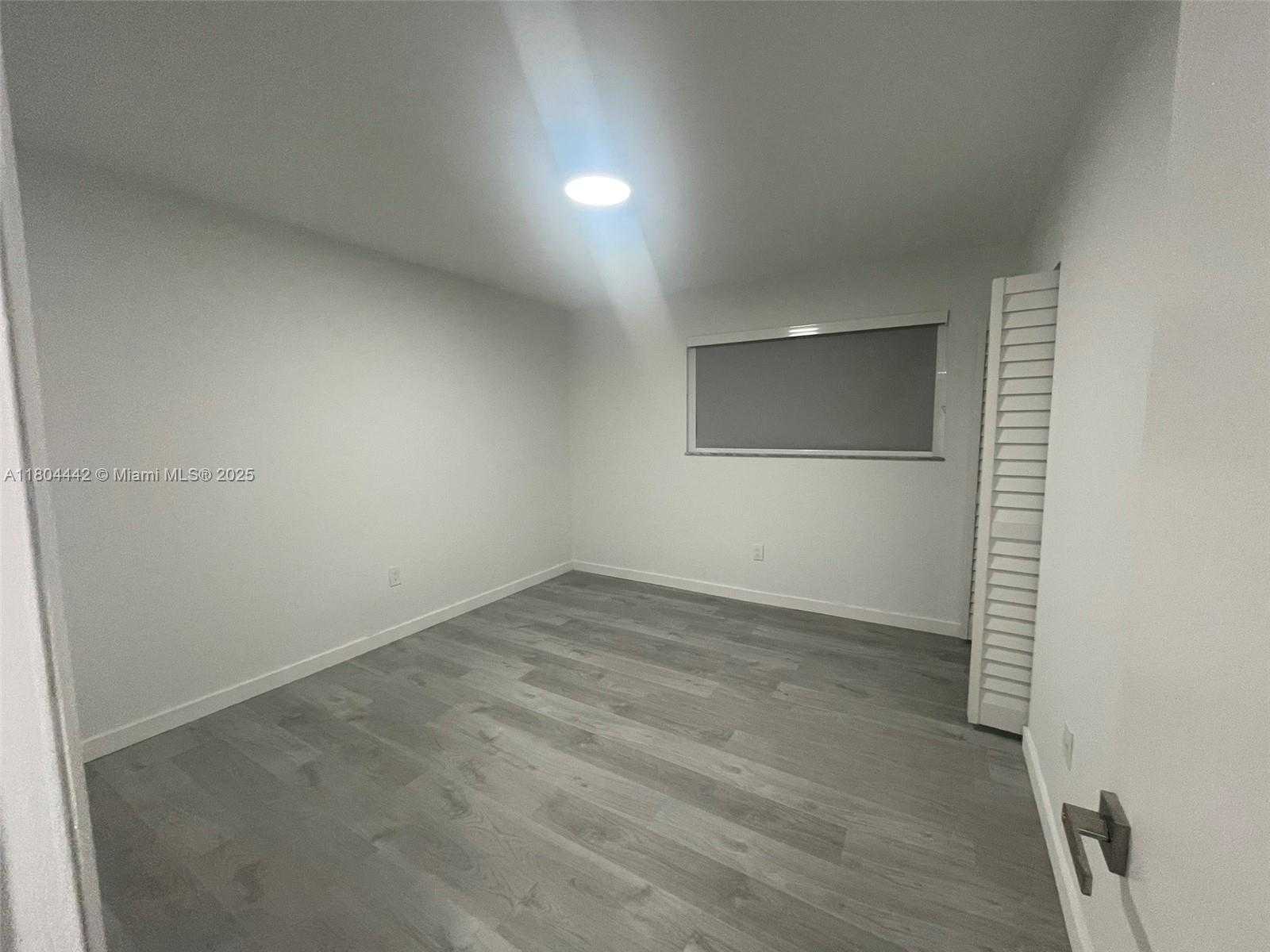 Small Image of 310 NORTH WEST 107TH AVE #208, Miami Number 16