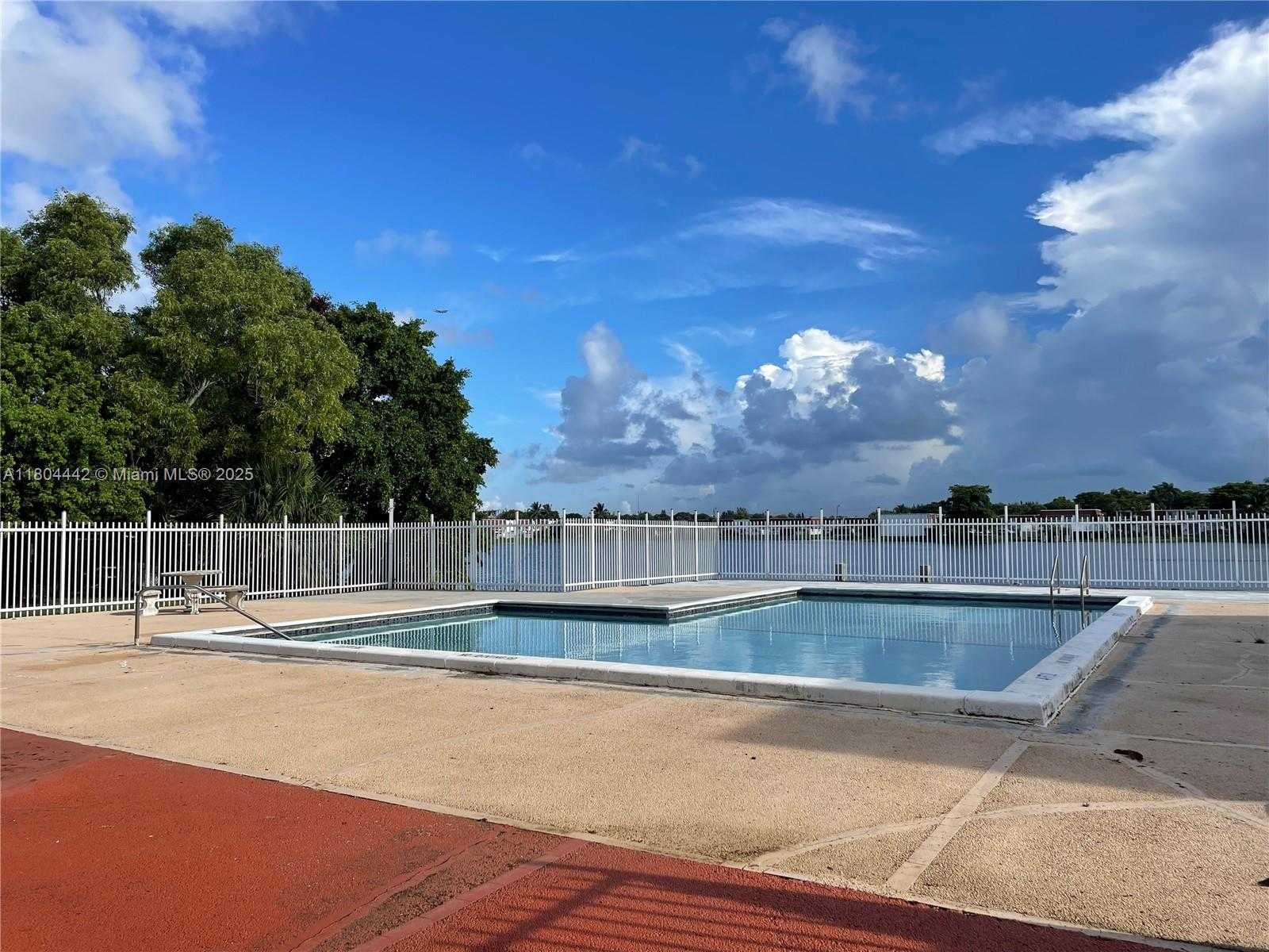 Small Image of 310 NORTH WEST 107TH AVE #208, Miami Number 37