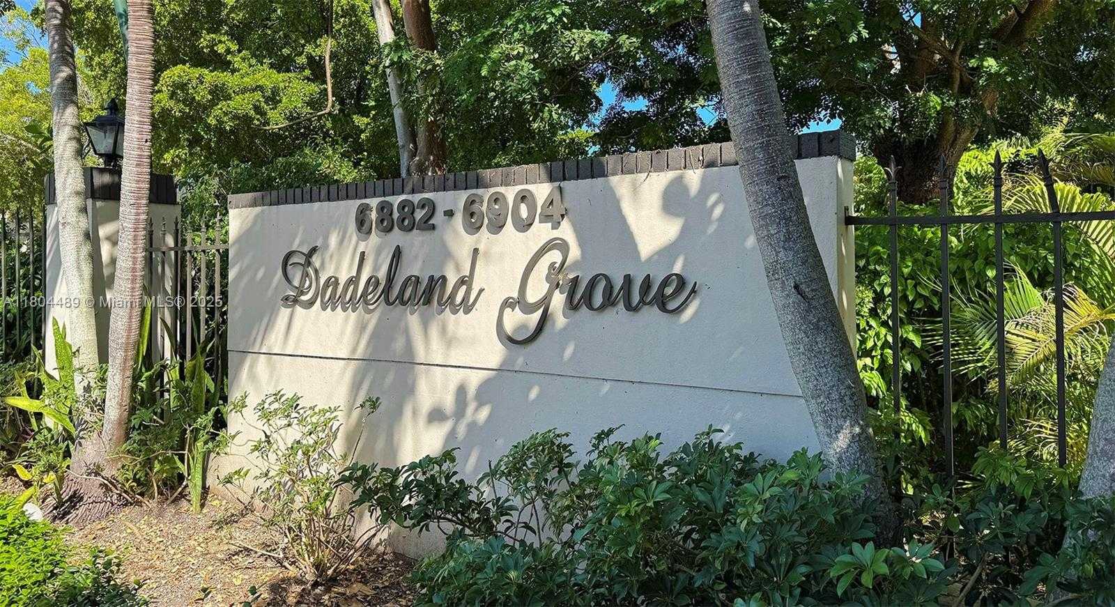 Small Image of 6890 NORTH KENDALL DR #B204, Pinecrest Number 11