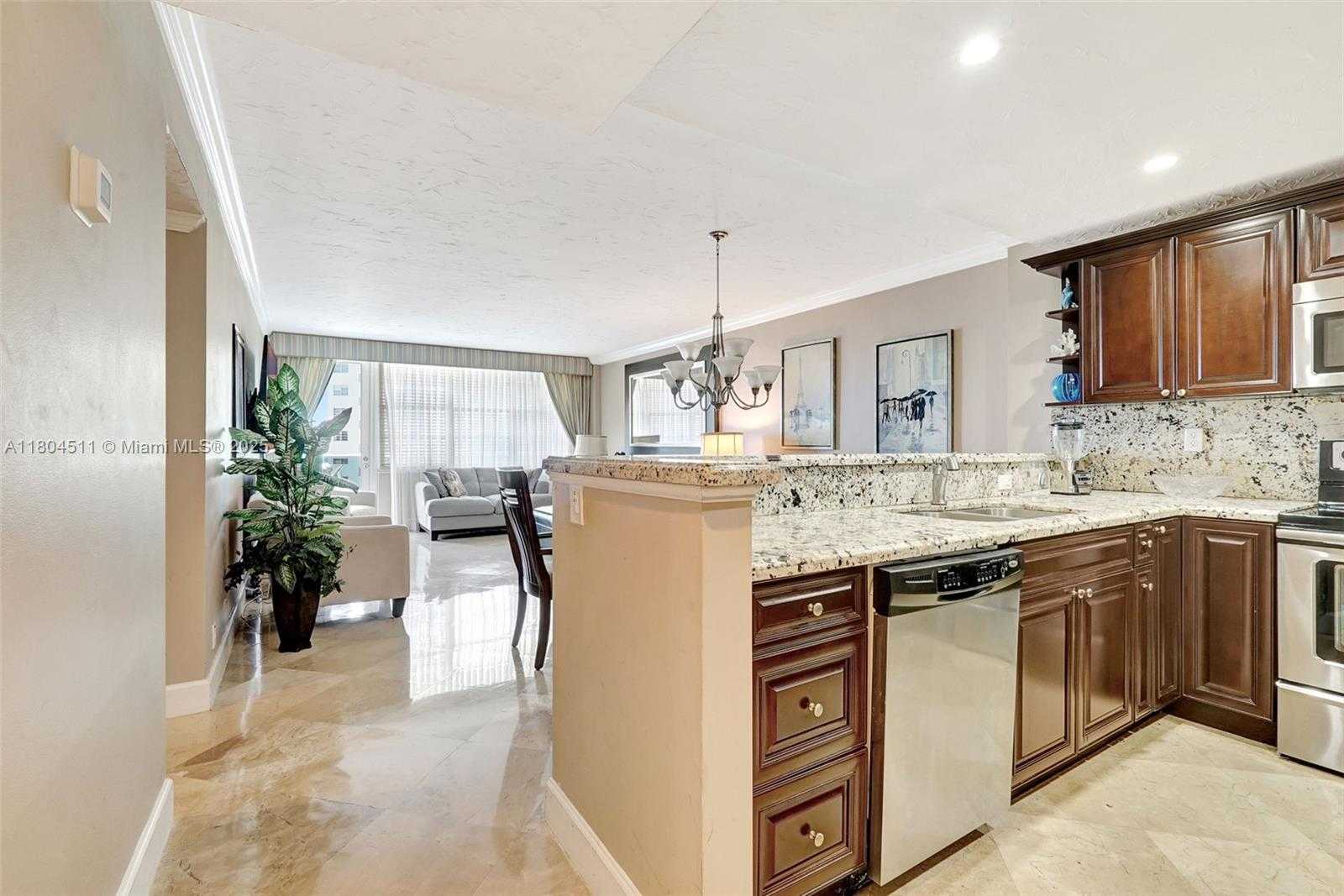 Small Image of 3725 SOUTH OCEAN DR #1014, Hollywood Number 10