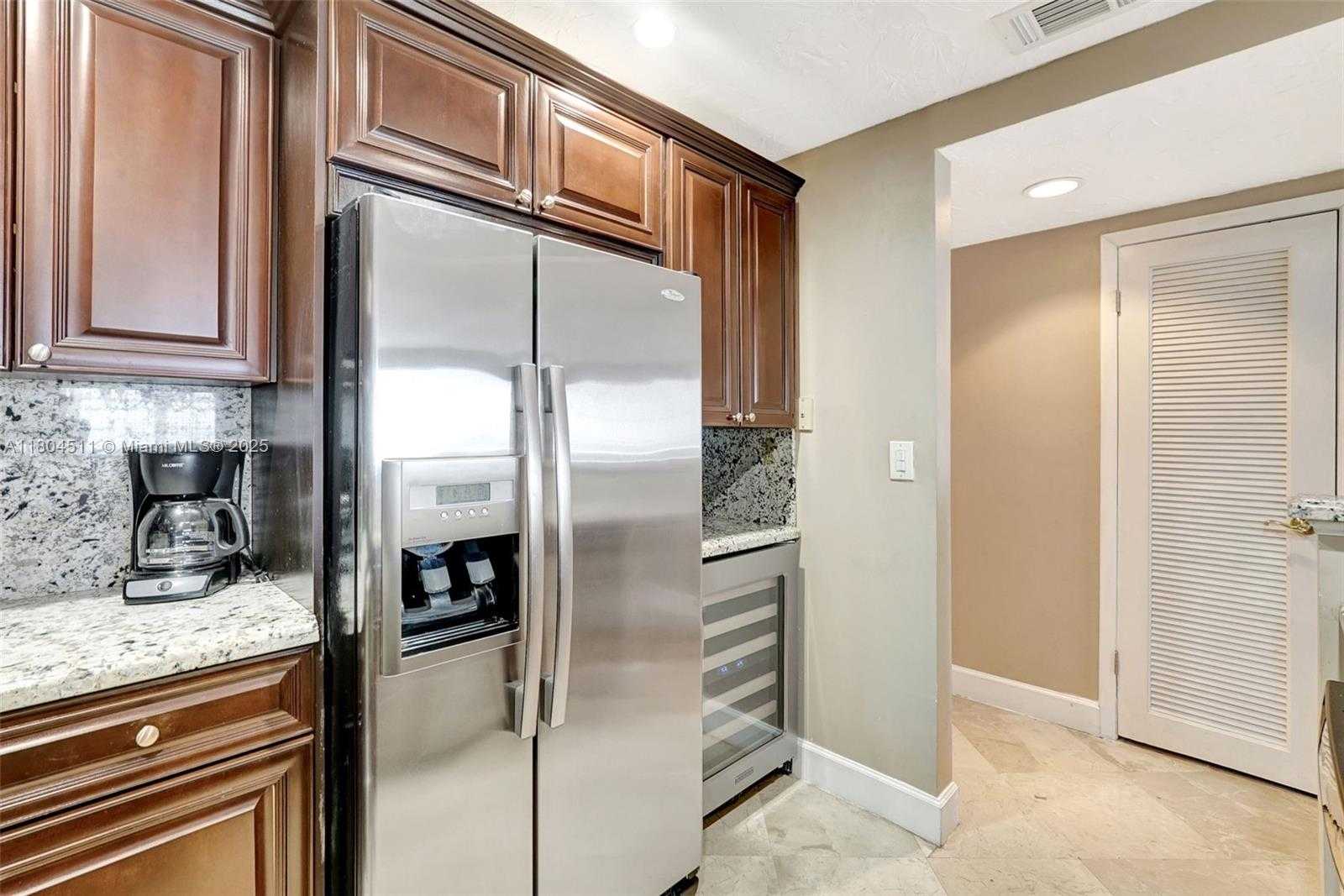 Small Image of 3725 SOUTH OCEAN DR #1014, Hollywood Number 18