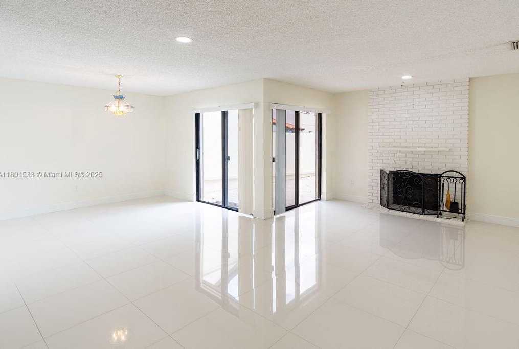 Small Image of 17359 NORTH WEST 66TH CT, Hialeah Number 18