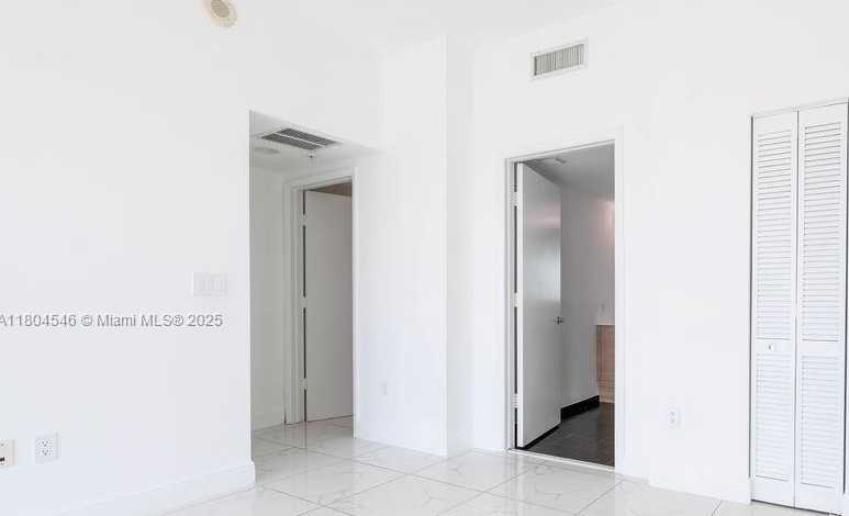 Small Image of 665 NORTH EAST 25TH ST #405, Miami Number 13