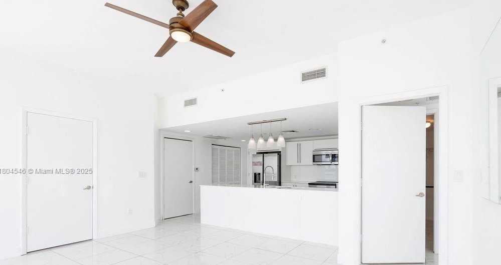 Small Image of 665 NORTH EAST 25TH ST #405, Miami Number 4