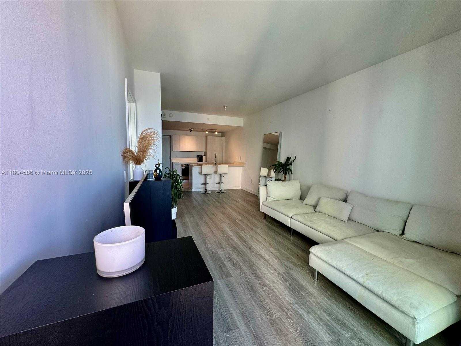 Small Image of 501 NORTH EAST 31ST ST #2903, Miami Number 7