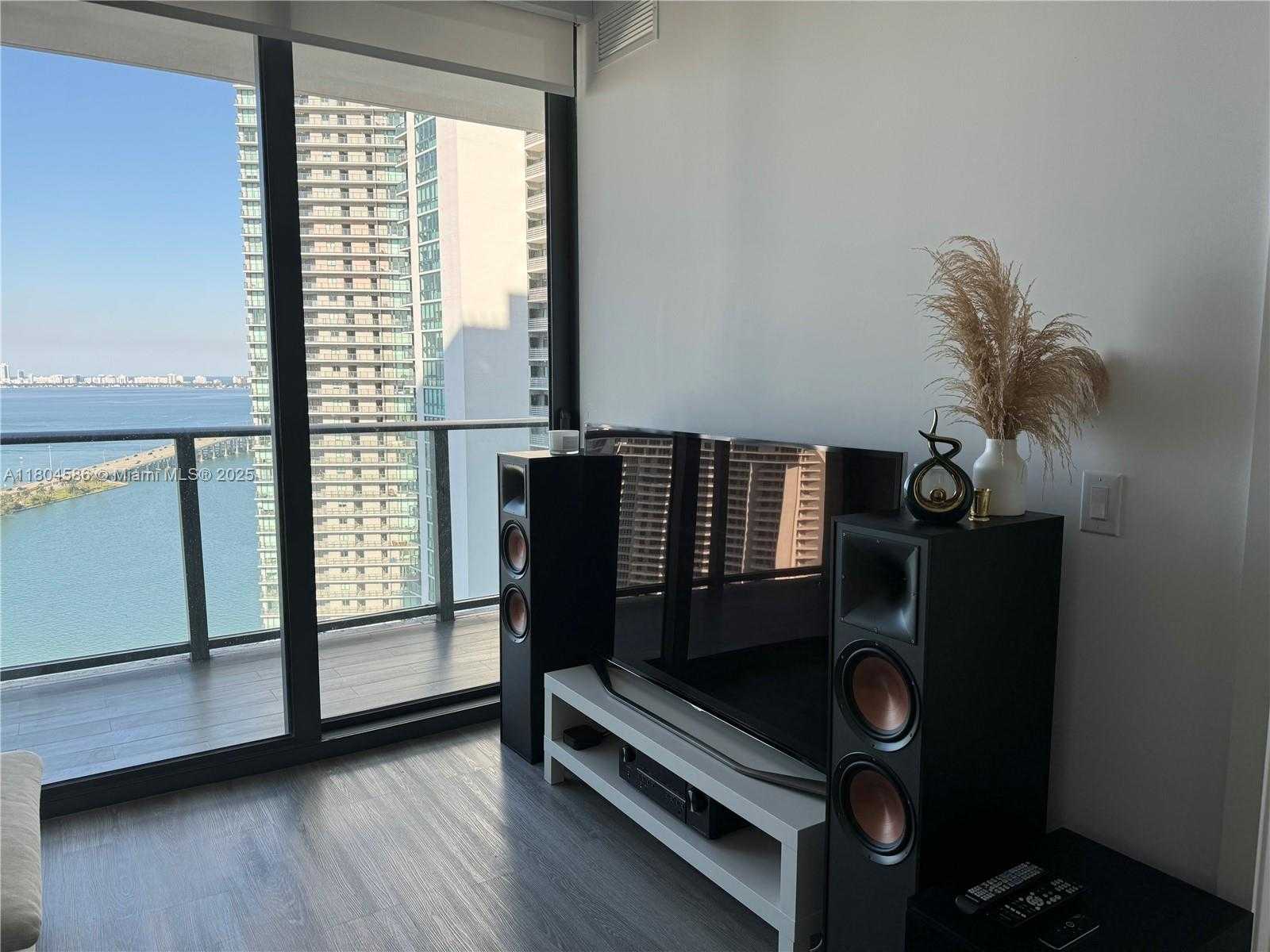 Small Image of 501 NORTH EAST 31ST ST #2903, Miami Number 8