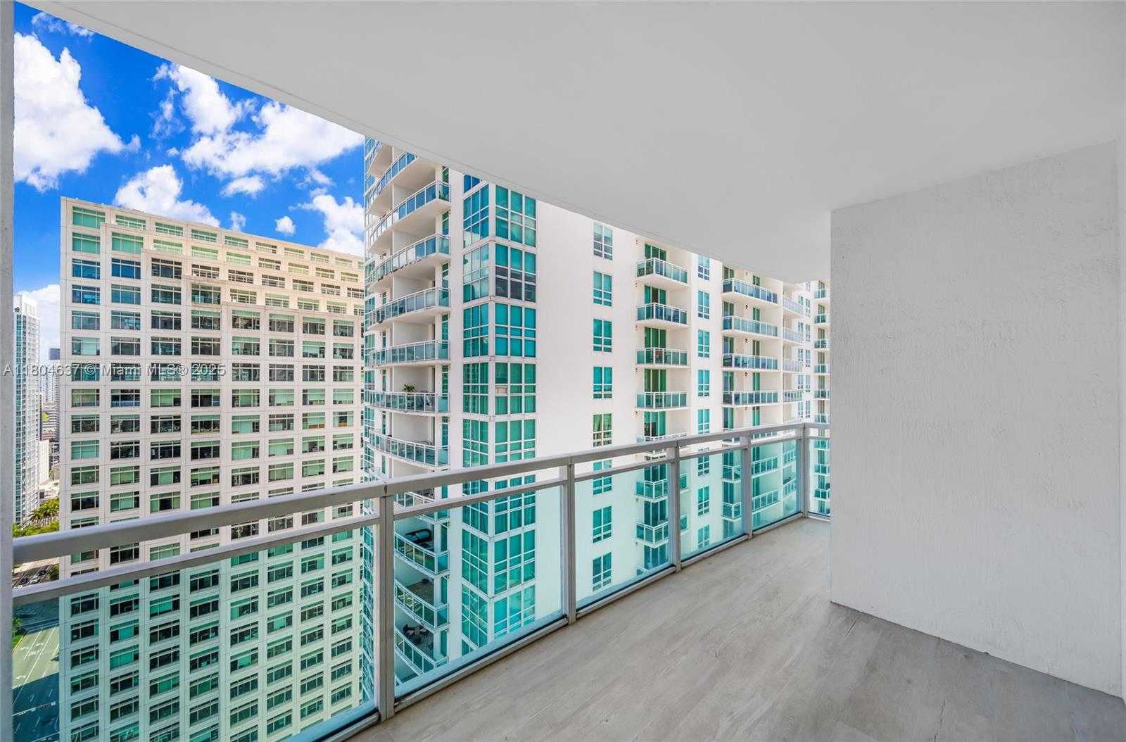 Small Image of 951 BRICKELL AVE #2800, Miami Number 23