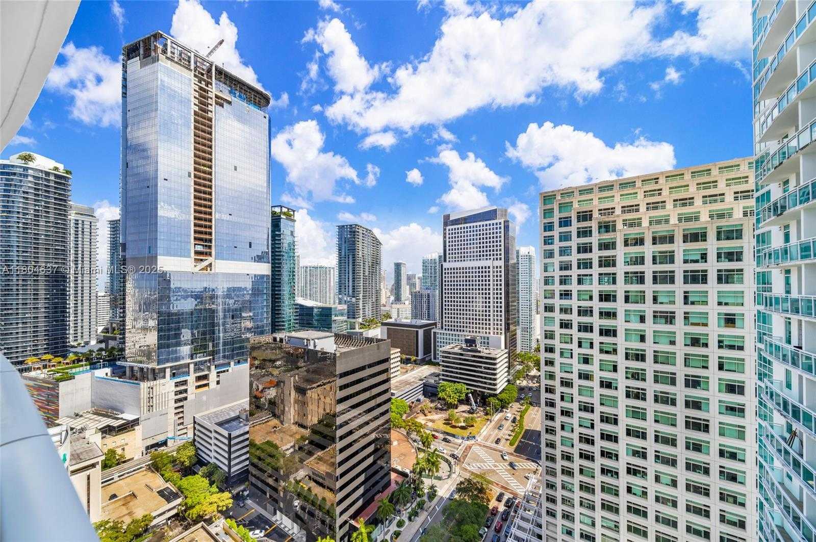 Small Image of 951 BRICKELL AVE #2800, Miami Number 25