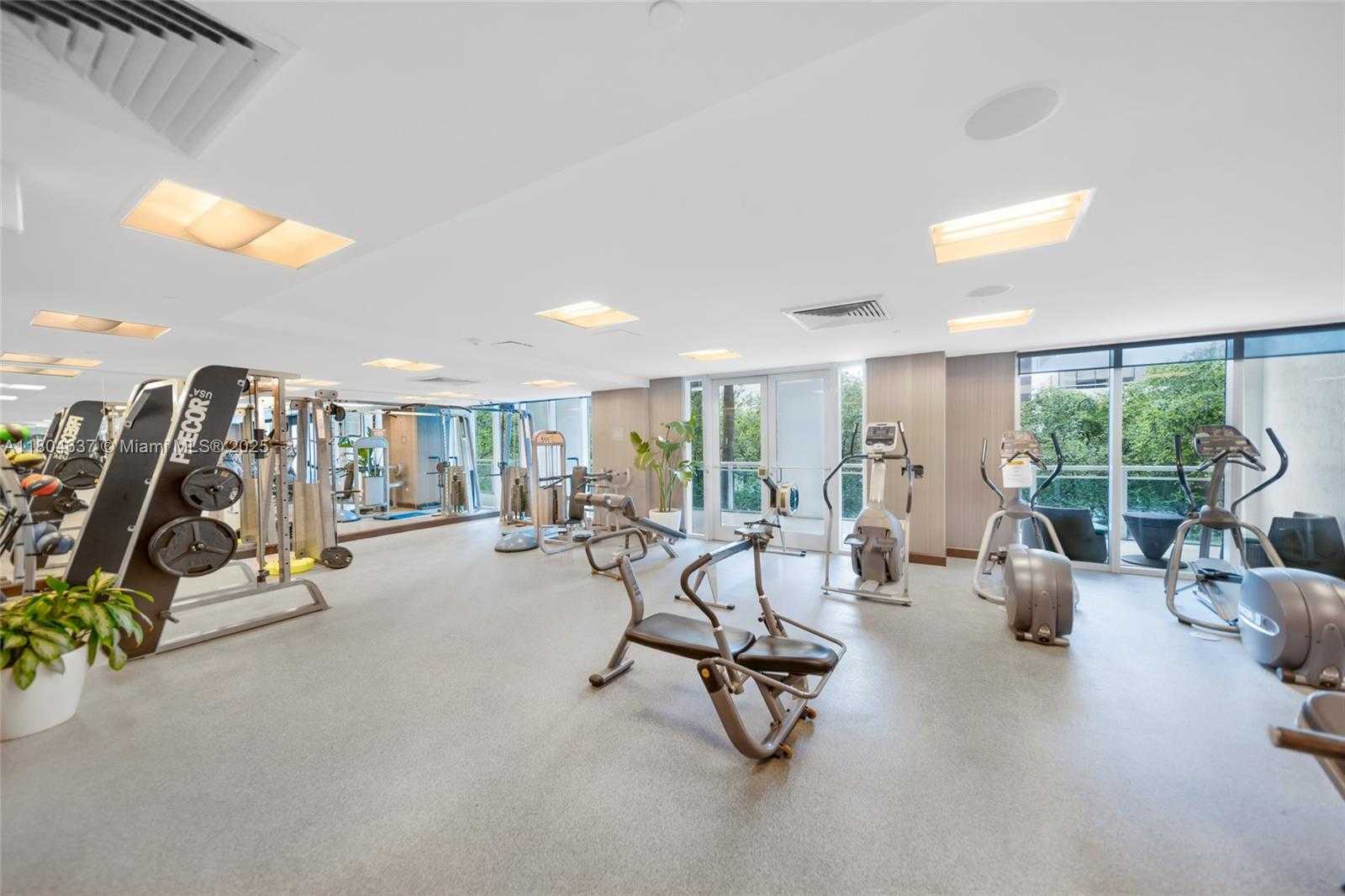Small Image of 951 BRICKELL AVE #2800, Miami Number 33