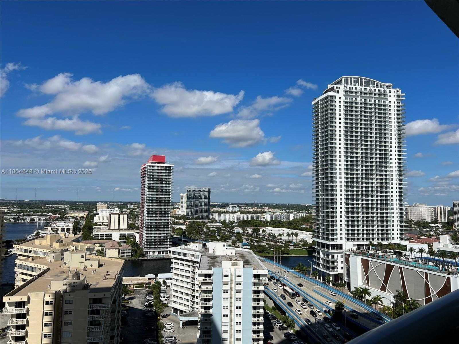 Small Image of 1800 SOUTH OCEAN DR #2006, Hallandale Beach Number 6