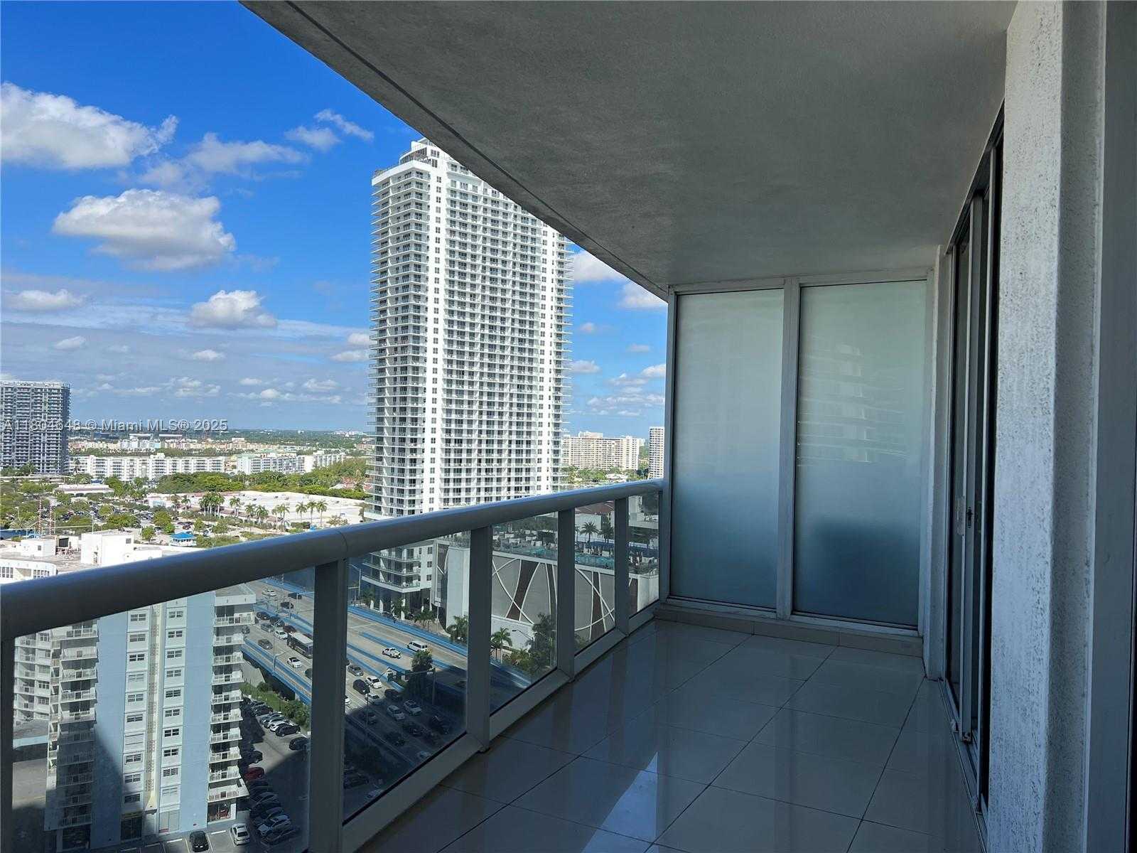 Small Image of 1800 SOUTH OCEAN DR #2006, Hallandale Beach Number 9