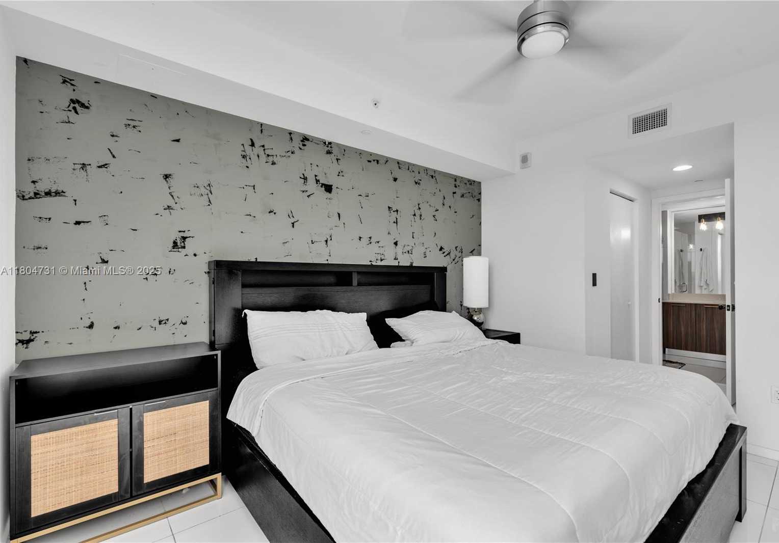 Small Image of 5300 PASEO BLVD #810, Doral Number 15