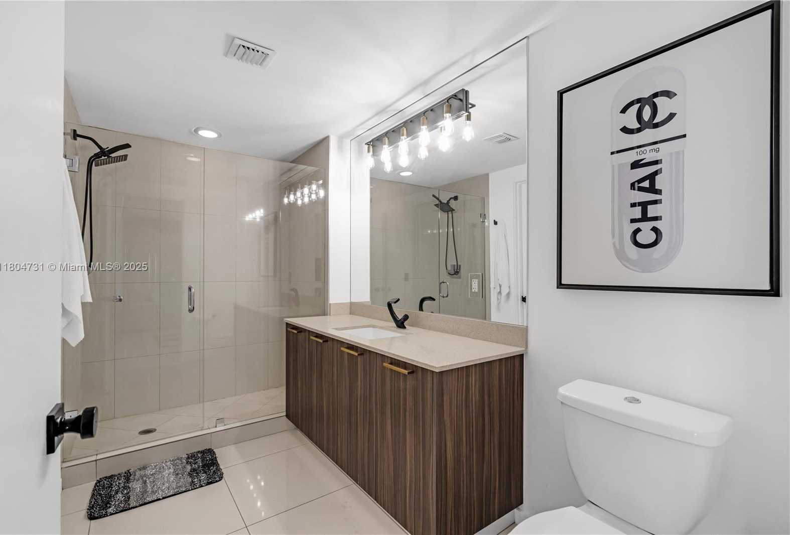 Small Image of 5300 PASEO BLVD #810, Doral Number 19