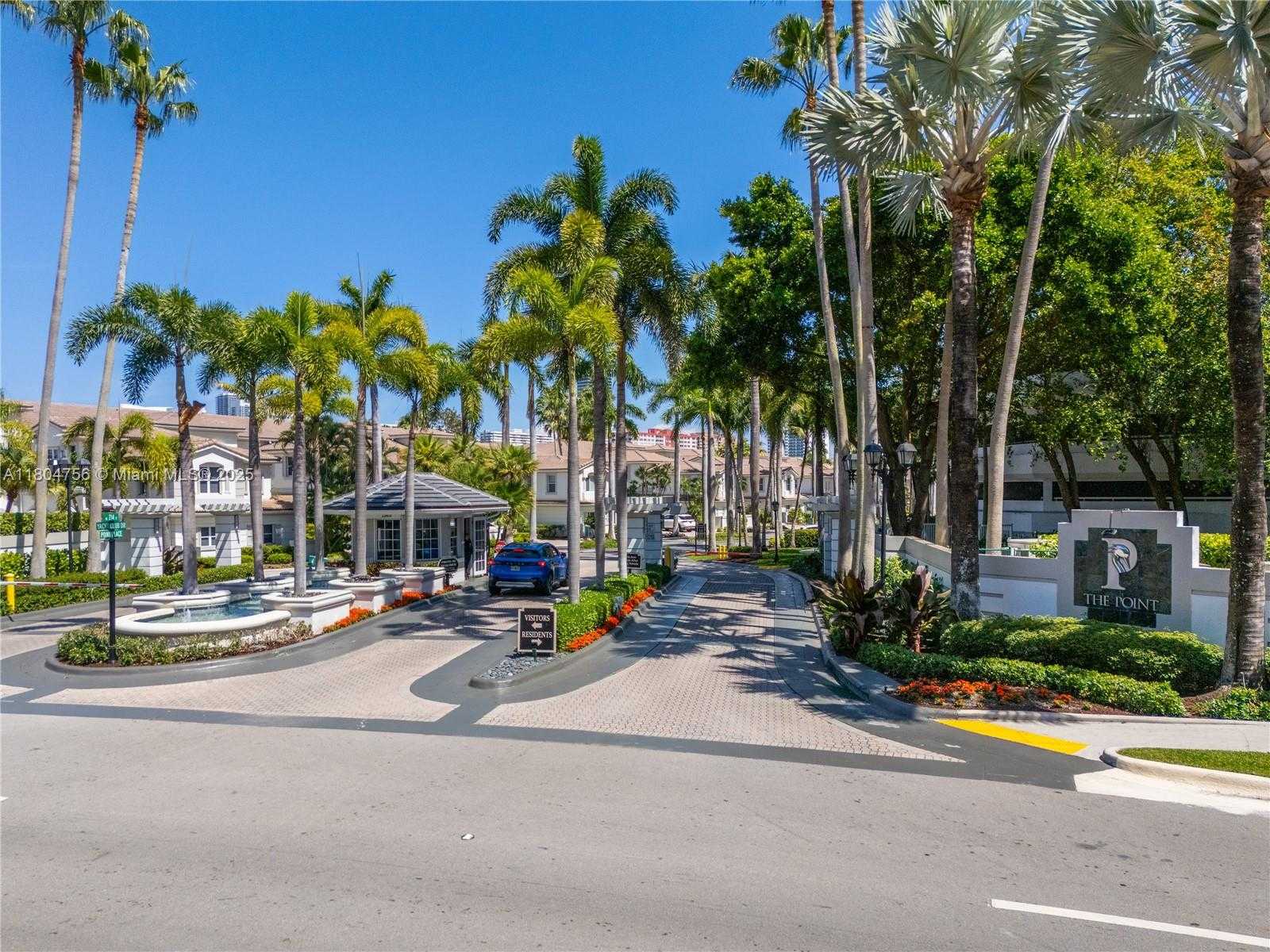 Small Image of 21050 POINT PL #1006, Aventura Number 44