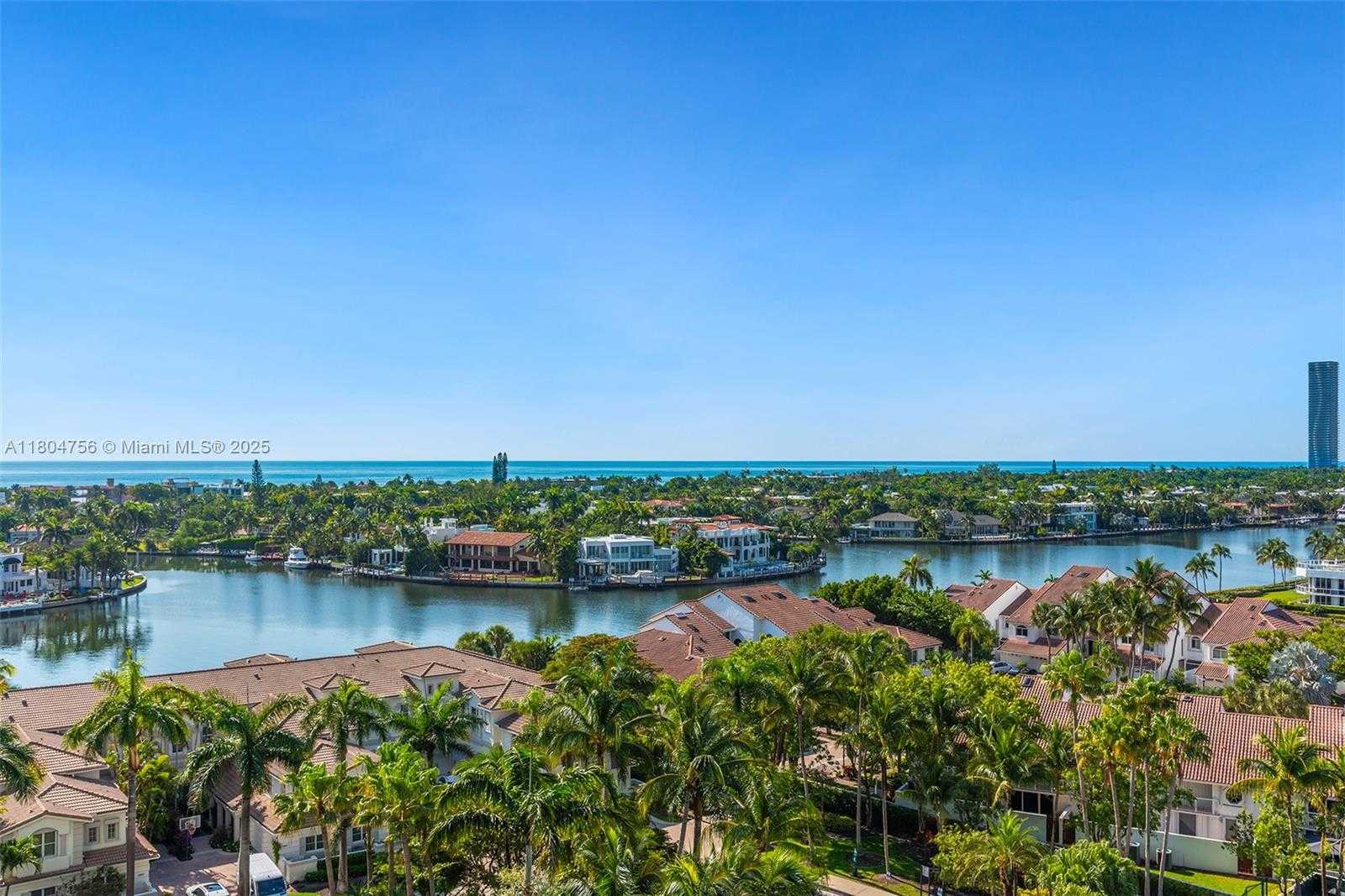 Small Image of 21050 POINT PL #1006, Aventura Number 49