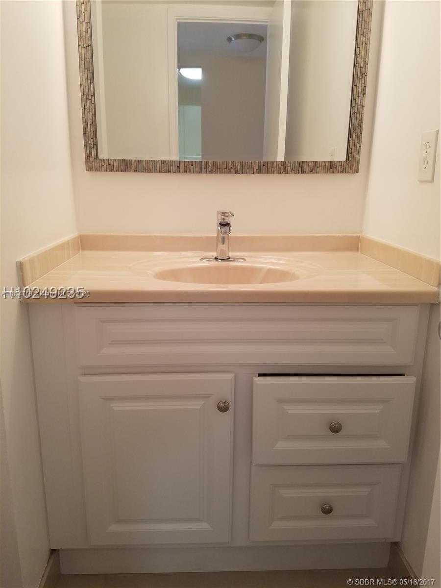 Small Image of 18151 NORTH EAST 31ST CT #1505, Aventura Number 10