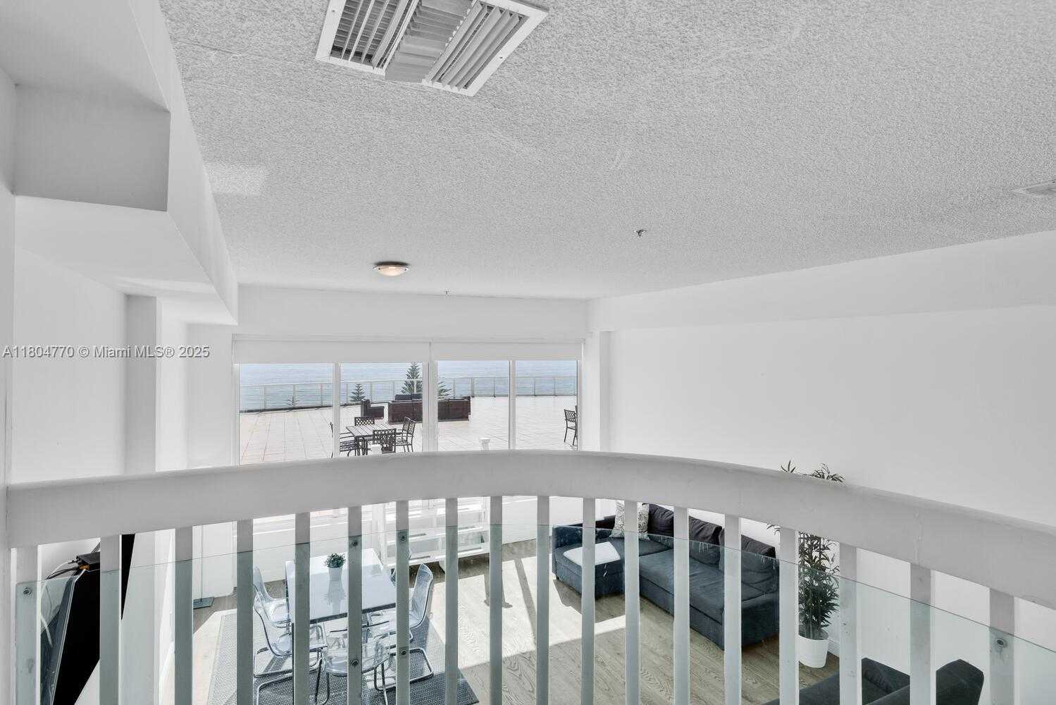 Small Image of 5445 COLLINS AVE #M9 M10 M11 M12, Miami Beach Number 19