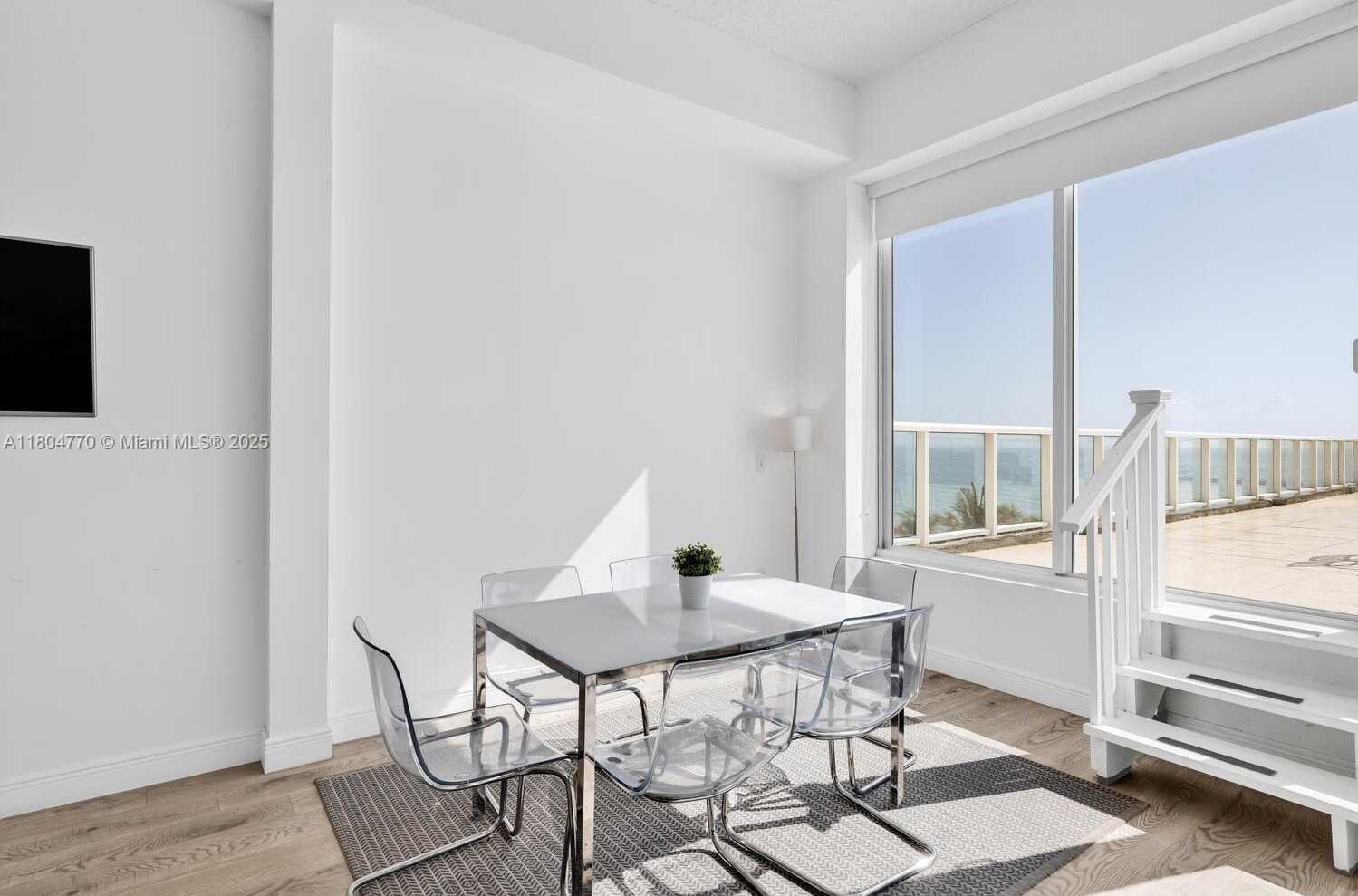 Small Image of 5445 COLLINS AVE #M9 M10 M11 M12, Miami Beach Number 22