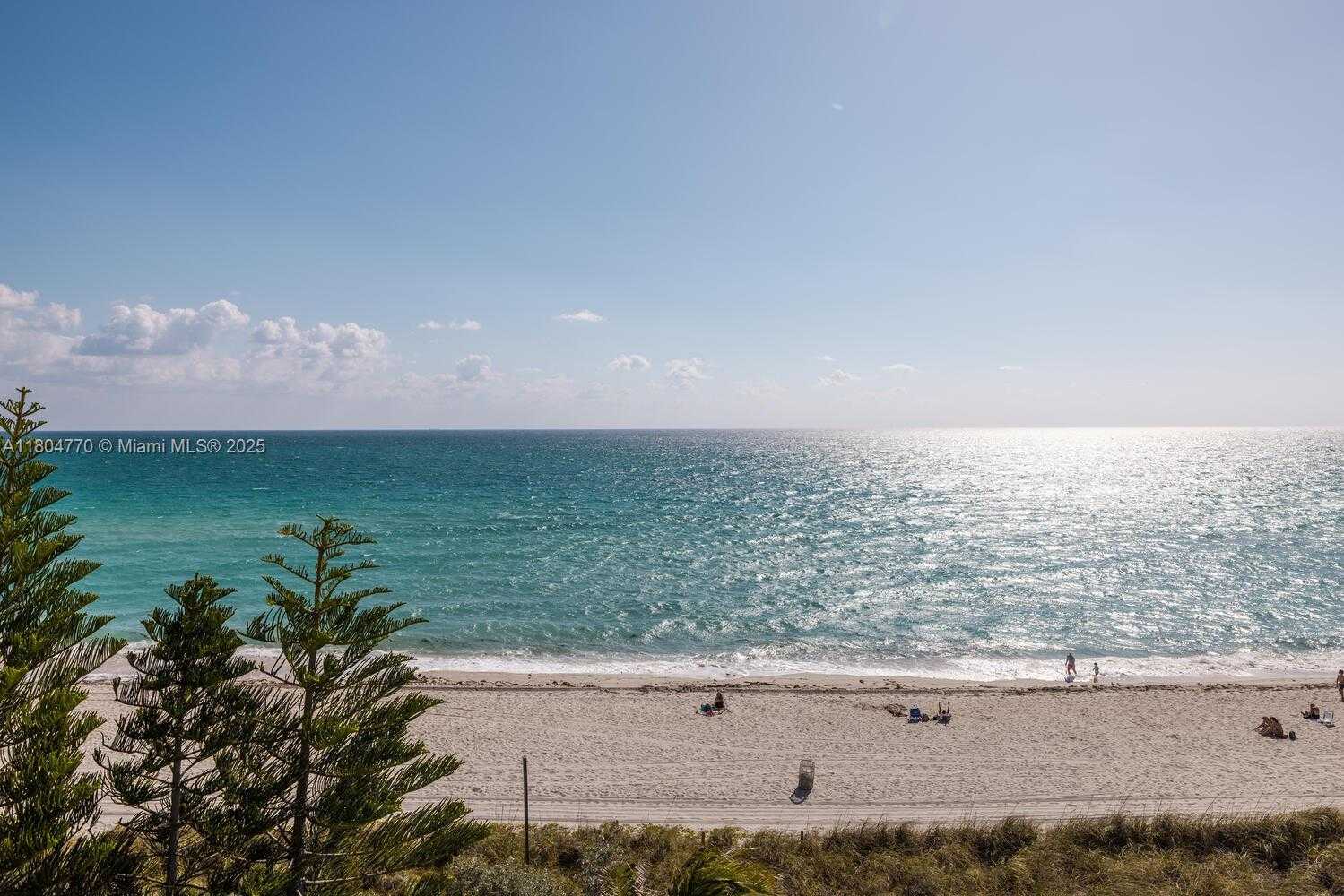 Small Image of 5445 COLLINS AVE #M9 M10 M11 M12, Miami Beach Number 32