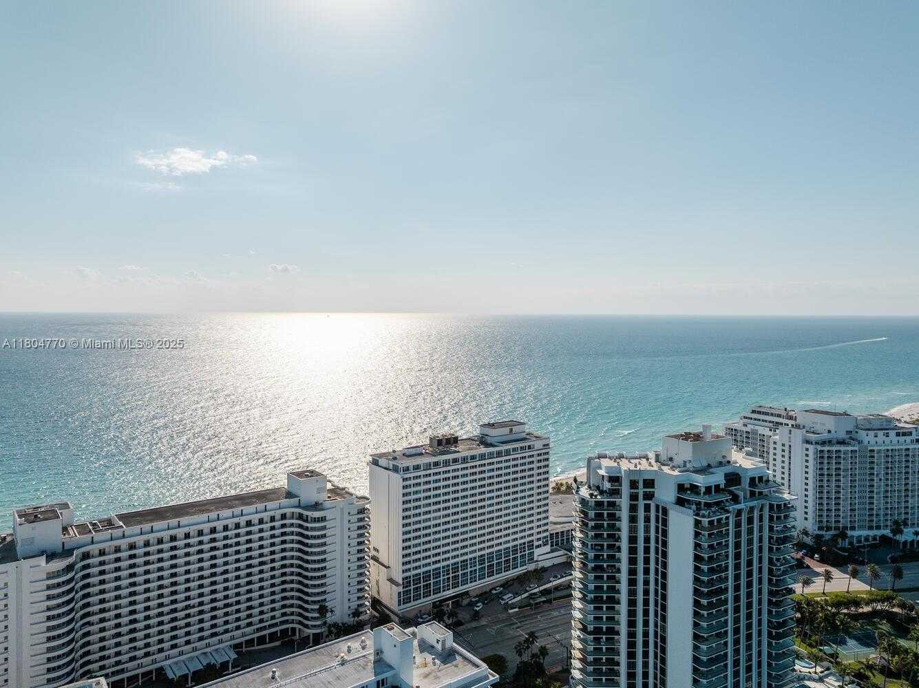 Small Image of 5445 COLLINS AVE #M9 M10 M11 M12, Miami Beach Number 39