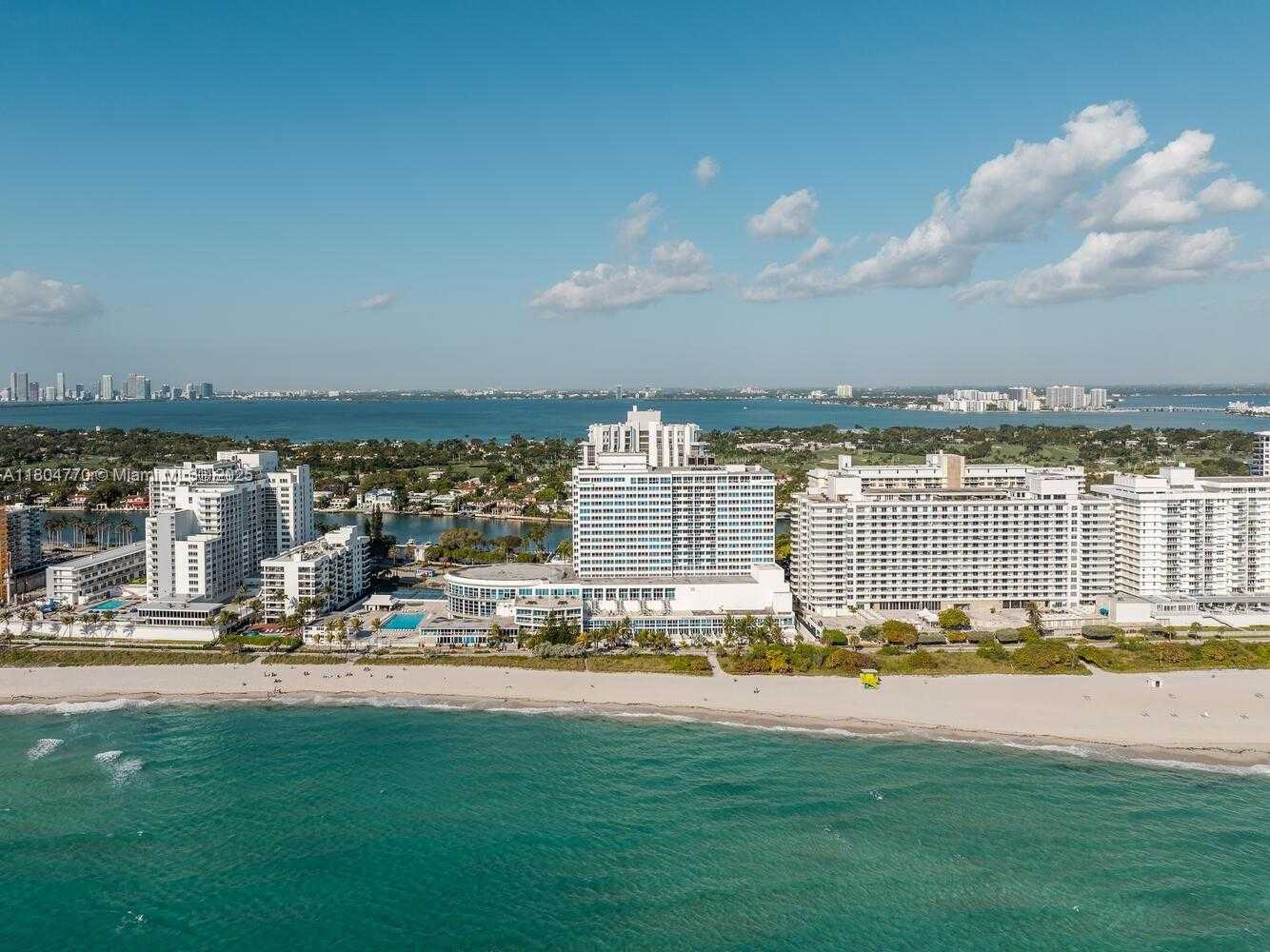 Small Image of 5445 COLLINS AVE #M9 M10 M11 M12, Miami Beach Number 43