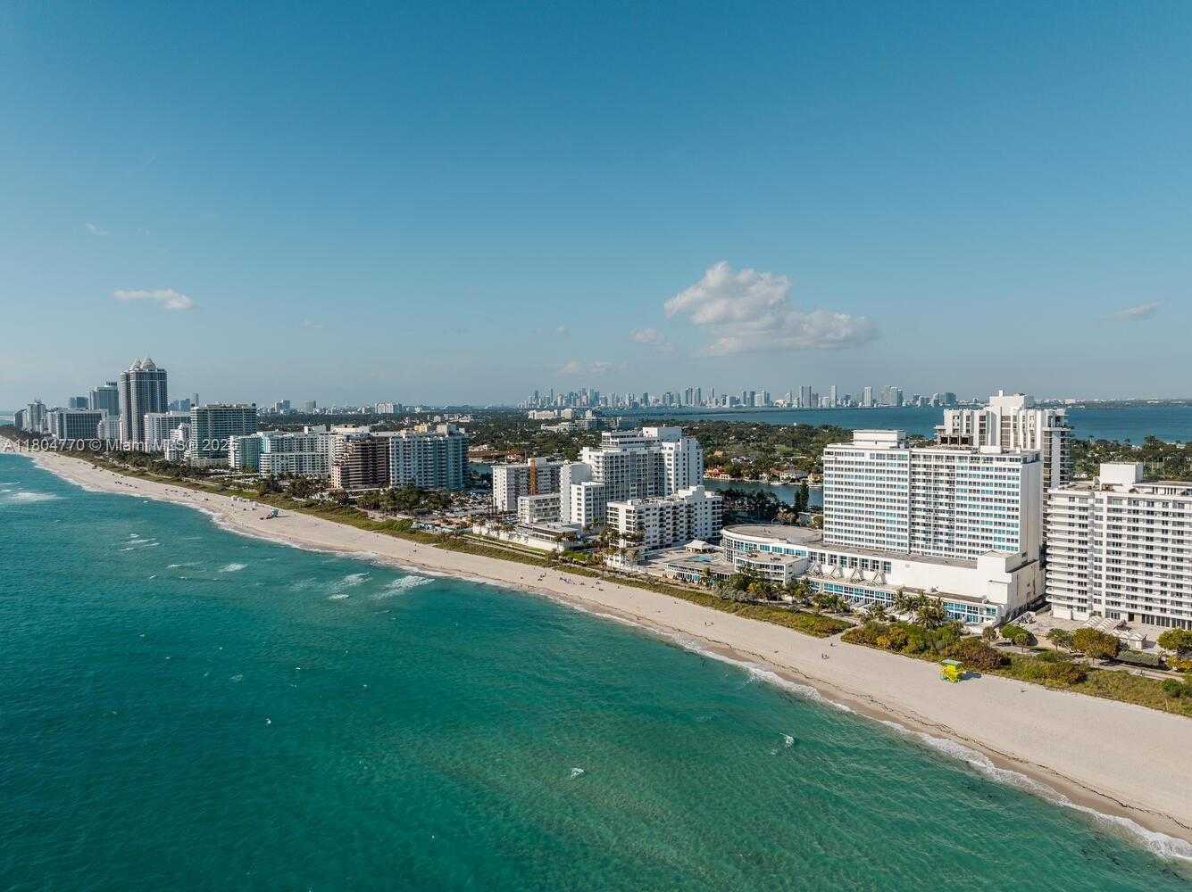Small Image of 5445 COLLINS AVE #M9 M10 M11 M12, Miami Beach Number 44