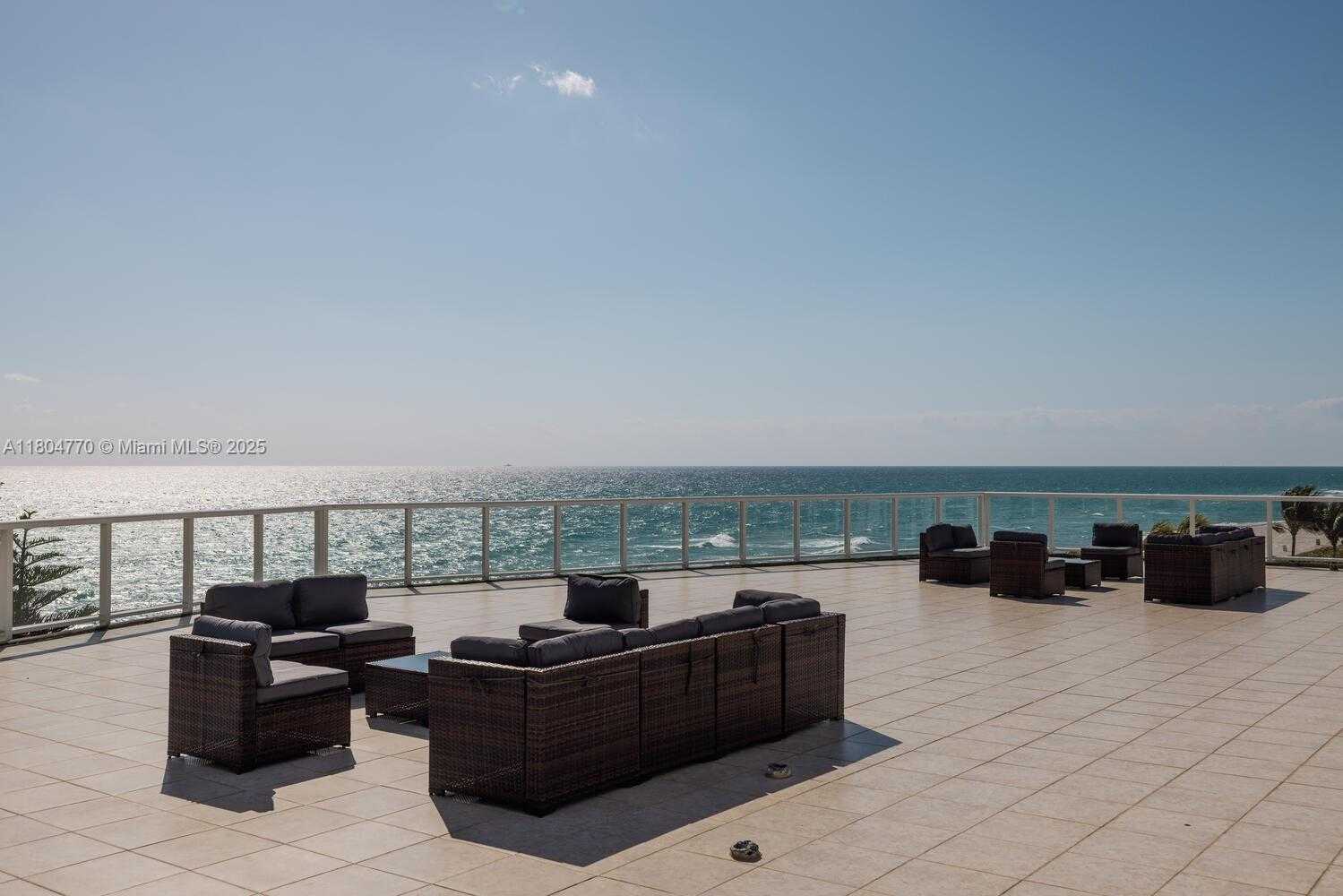 Small Image of 5445 COLLINS AVE #M9 M10 M11 M12, Miami Beach Number 50