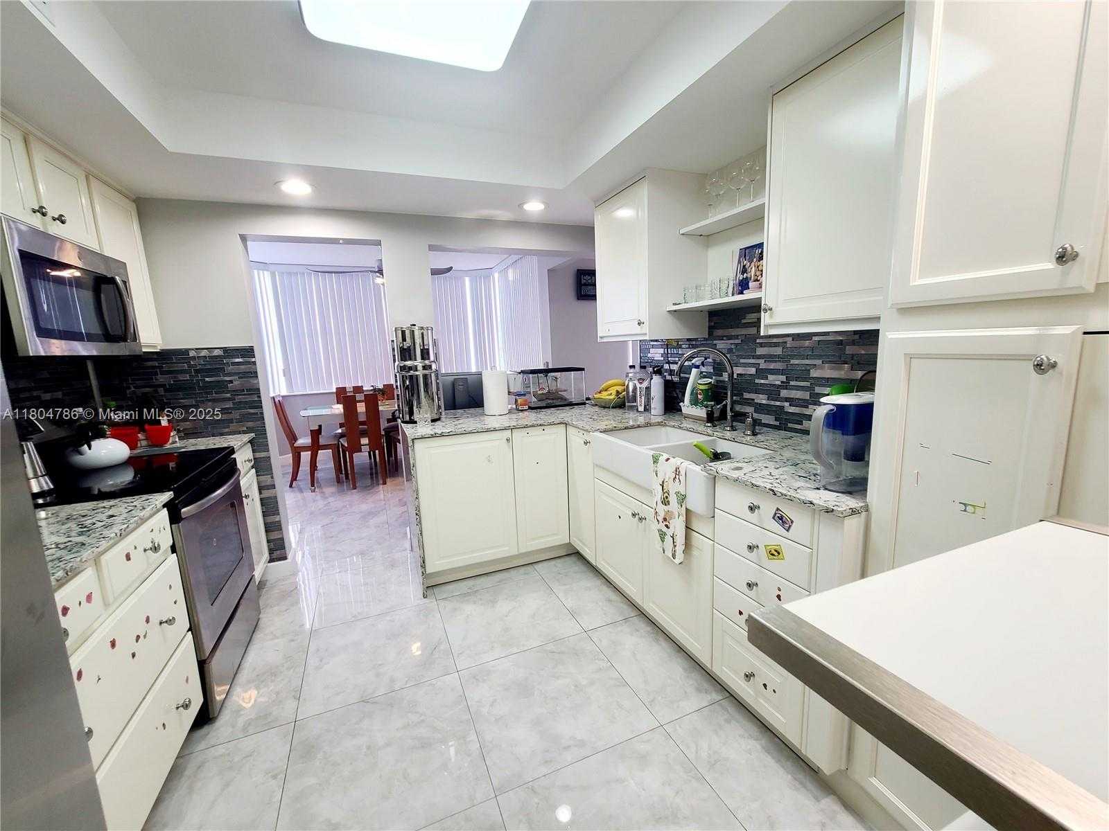 Small Image of 16565 NORTH EAST 26TH AVE #2B, North Miami Beach Number 7