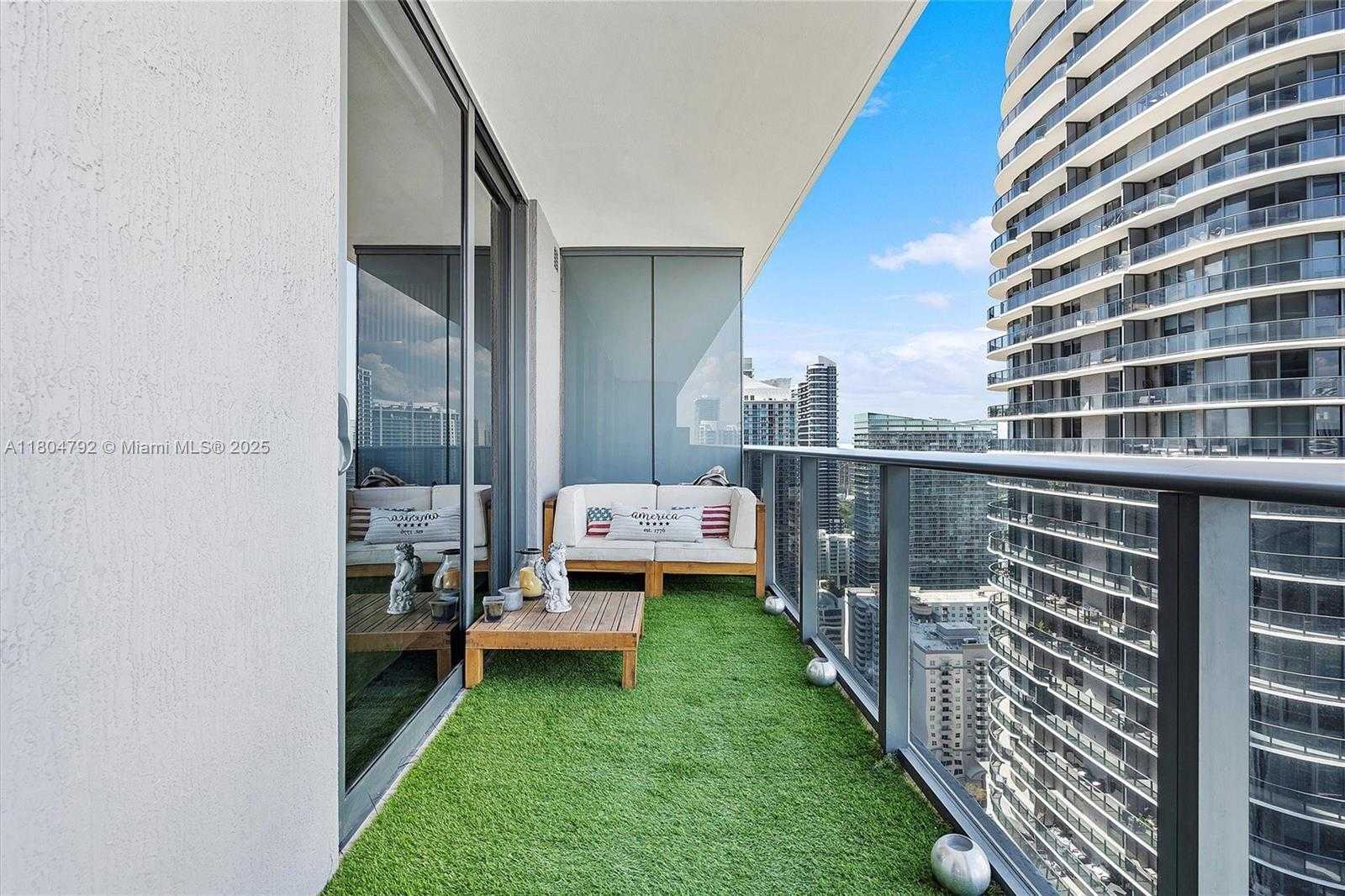 Small Image of 801 SOUTH MIAMI AVE #3510, Miami Number 26