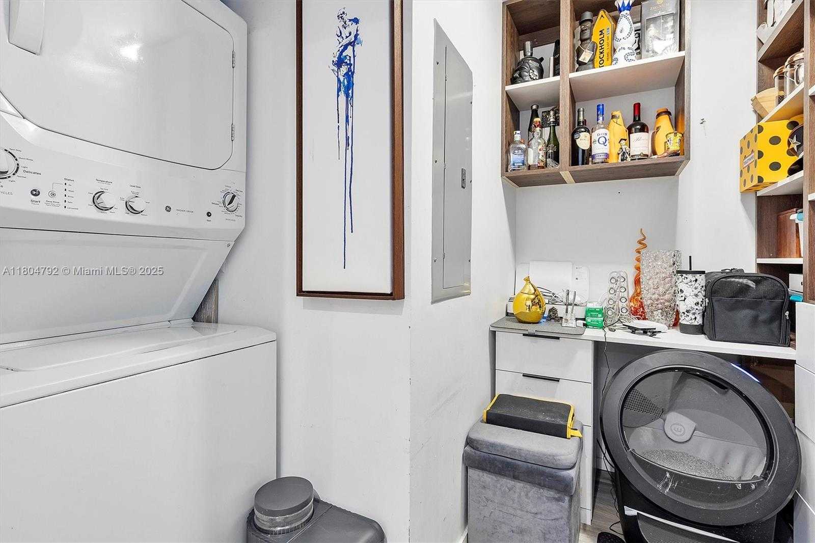Small Image of 801 SOUTH MIAMI AVE #3510, Miami Number 29