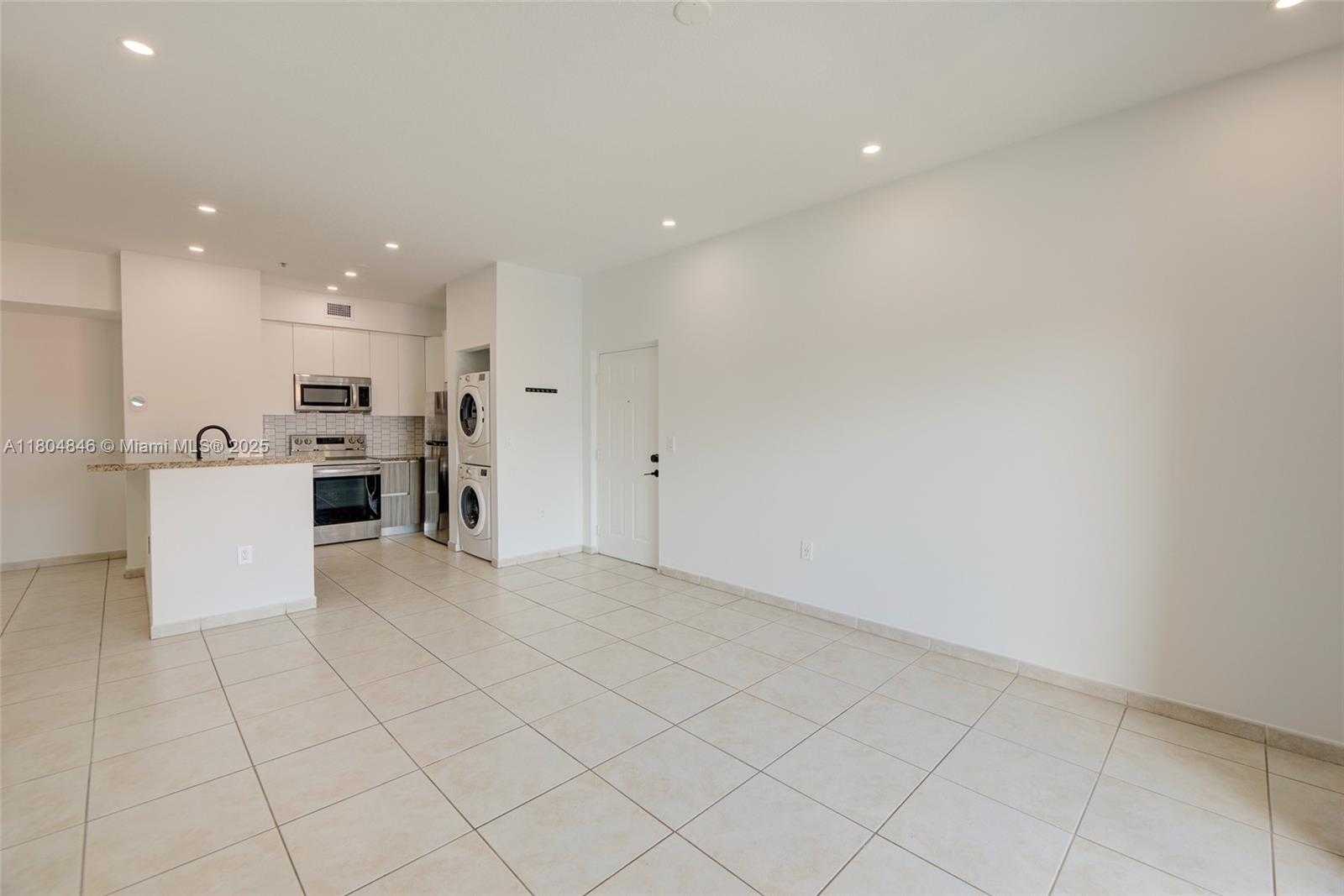 Small Image of 7330 NORTH WEST 114TH AVE #304-5, Doral Number 11