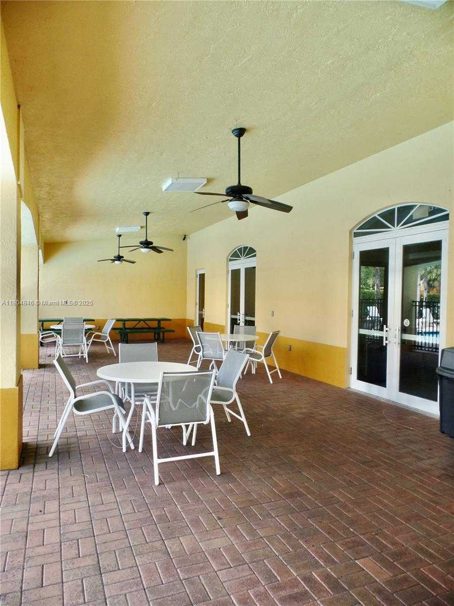 Small Image of 7330 NORTH WEST 114TH AVE #304-5, Doral Number 35