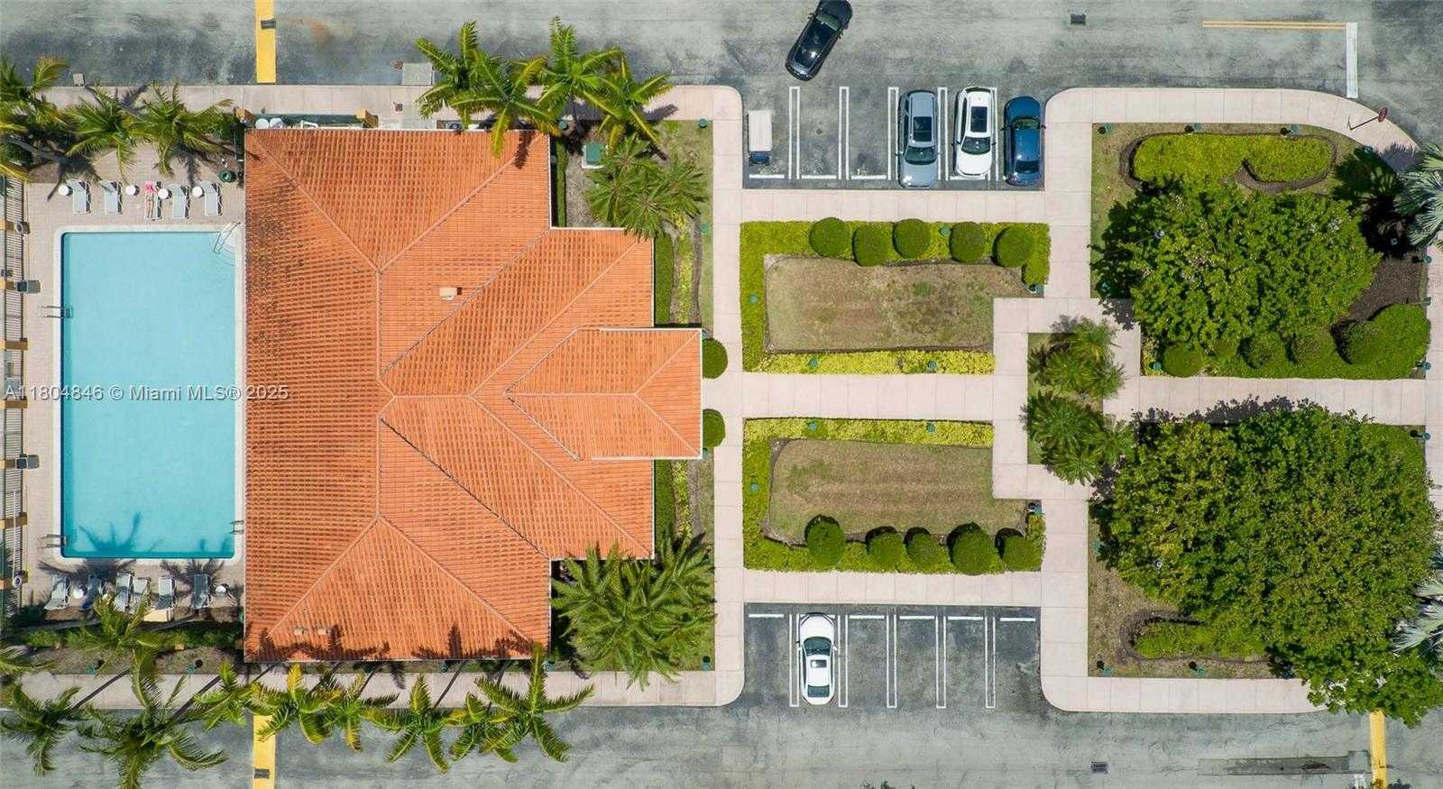 Small Image of 7330 NORTH WEST 114TH AVE #304-5, Doral Number 39