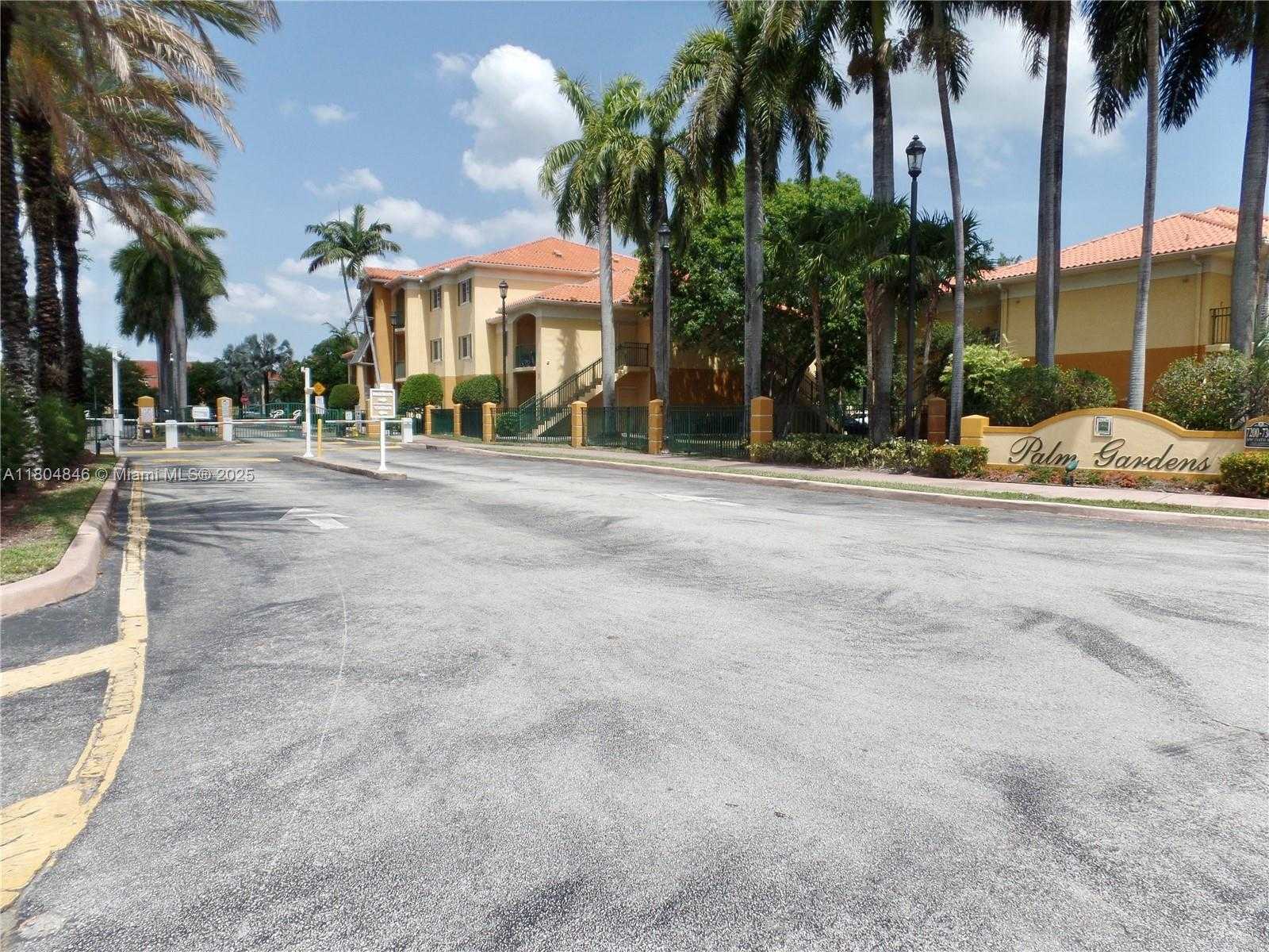 Small Image of 7330 NORTH WEST 114TH AVE #304-5, Doral Number 42
