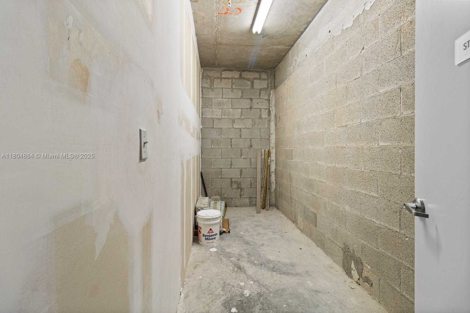 Small Image of 3180 SOUTH WEST 22ND STREET #1102, Miami Number 18