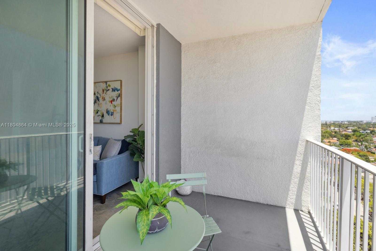 Small Image of 3180 SOUTH WEST 22ND STREET #1102, Miami Number 9