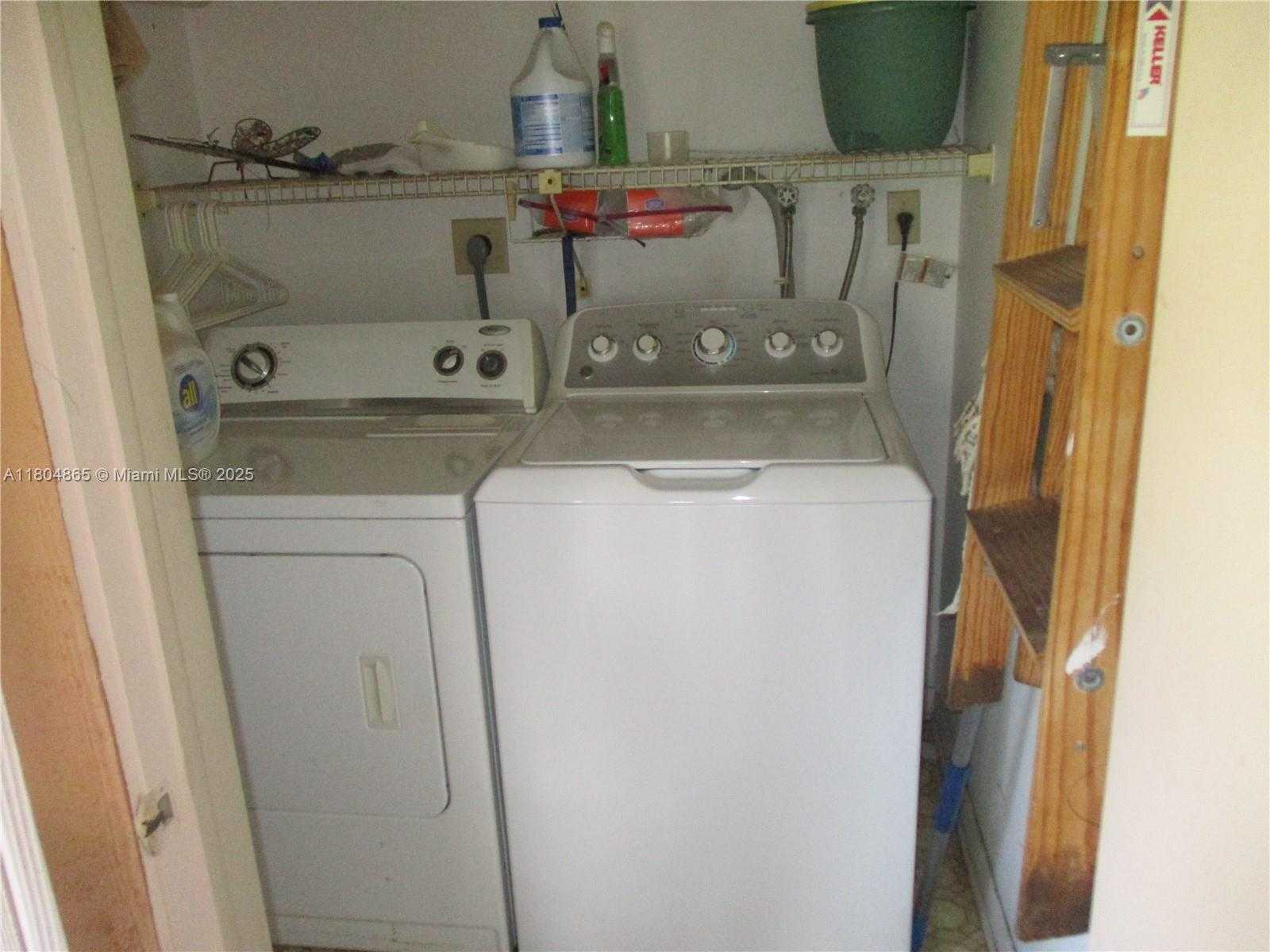 Small Image of 9530 NORTH BELFORT CIR #108, Tamarac Number 15