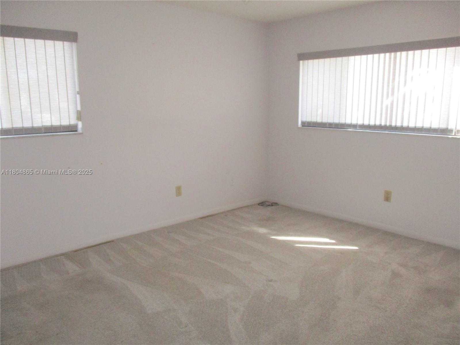 Small Image of 9530 NORTH BELFORT CIR #108, Tamarac Number 8