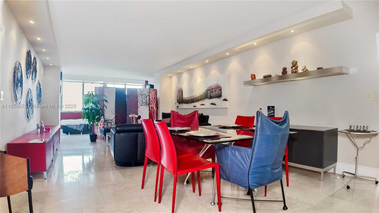 Small Image of 5005 COLLINS AVE #212, Miami Beach Number 3
