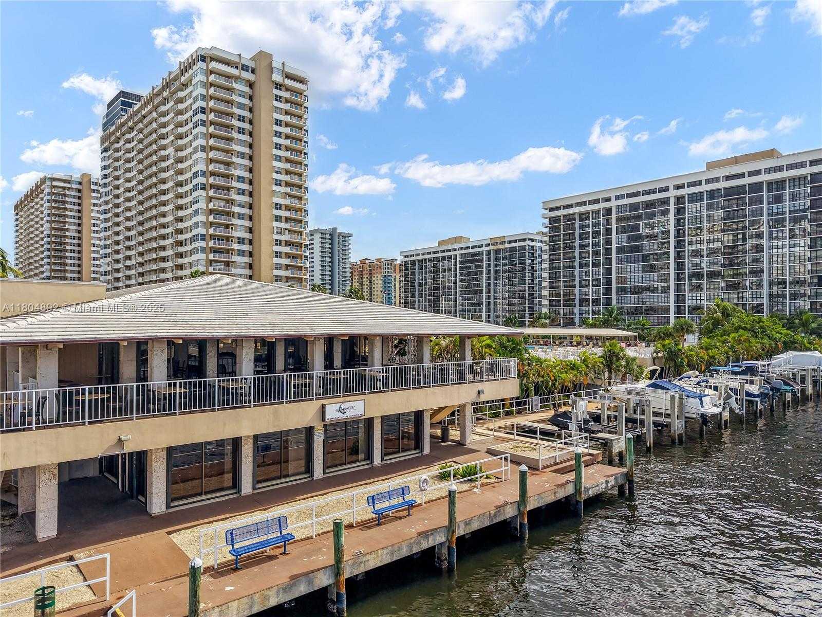 Small Image of 1980 SOUTH OCEAN DR #9K, Hallandale Beach Number 10