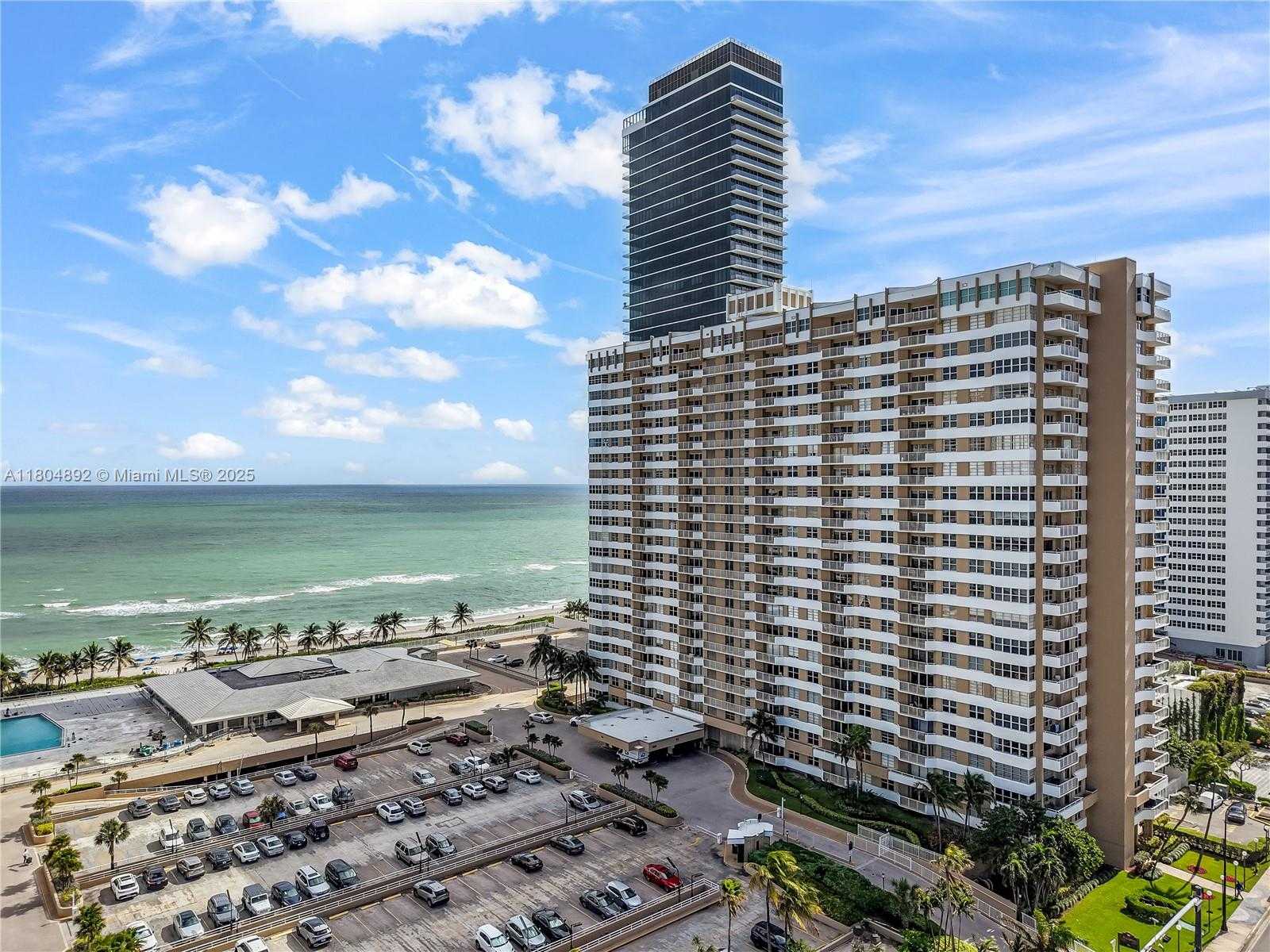 Small Image of 1980 SOUTH OCEAN DR #9K, Hallandale Beach Number 3